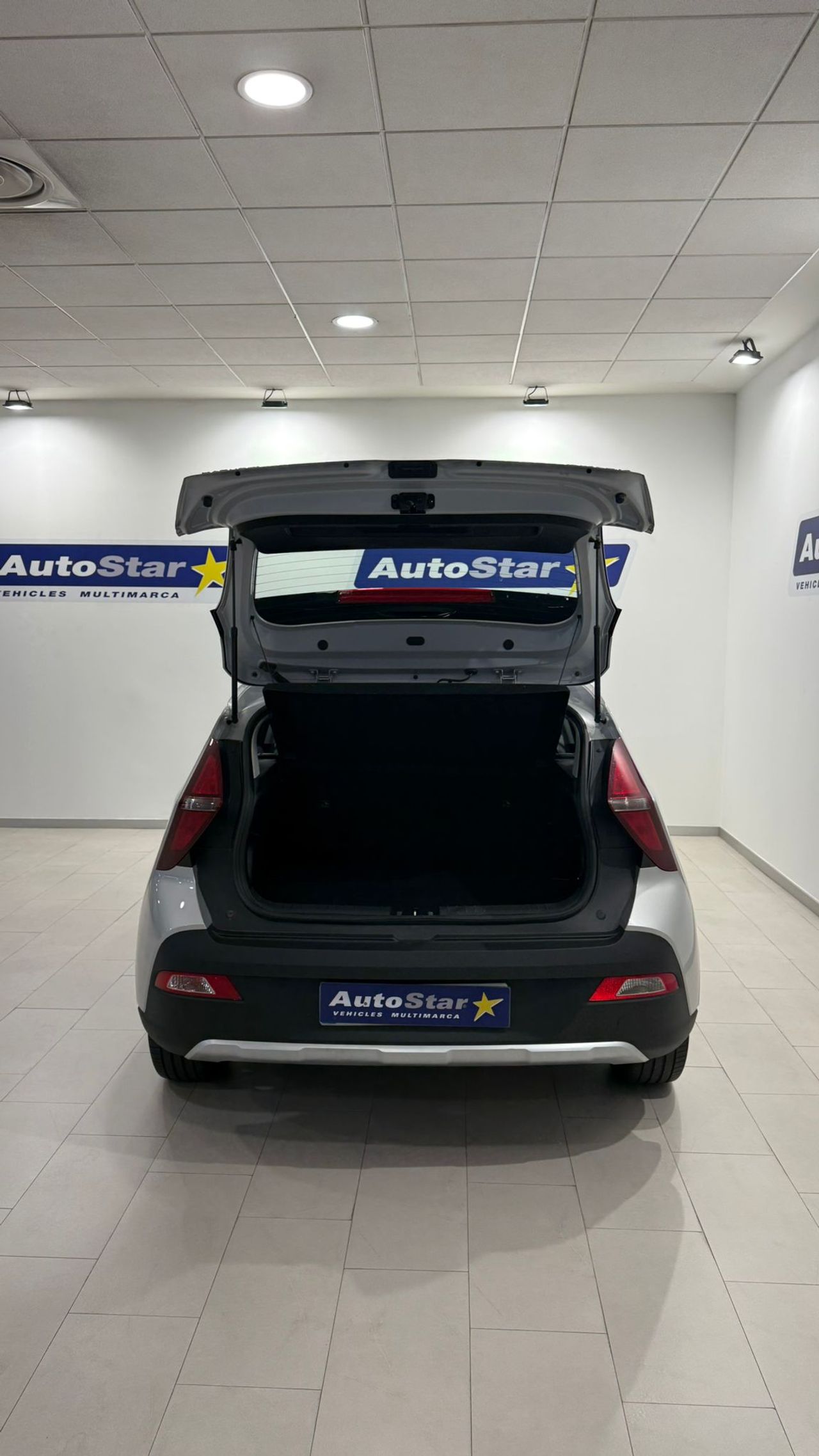 Hyundai Bayon 1.0 TGDI 74kW (100CV) Essence - Foto 7