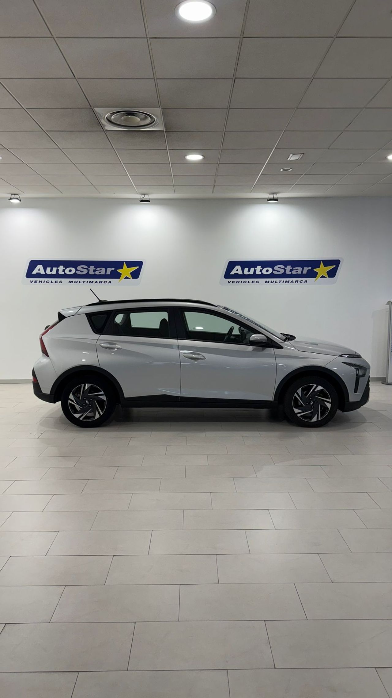 Hyundai Bayon 1.0 TGDI 74kW (100CV) Essence - Foto 9