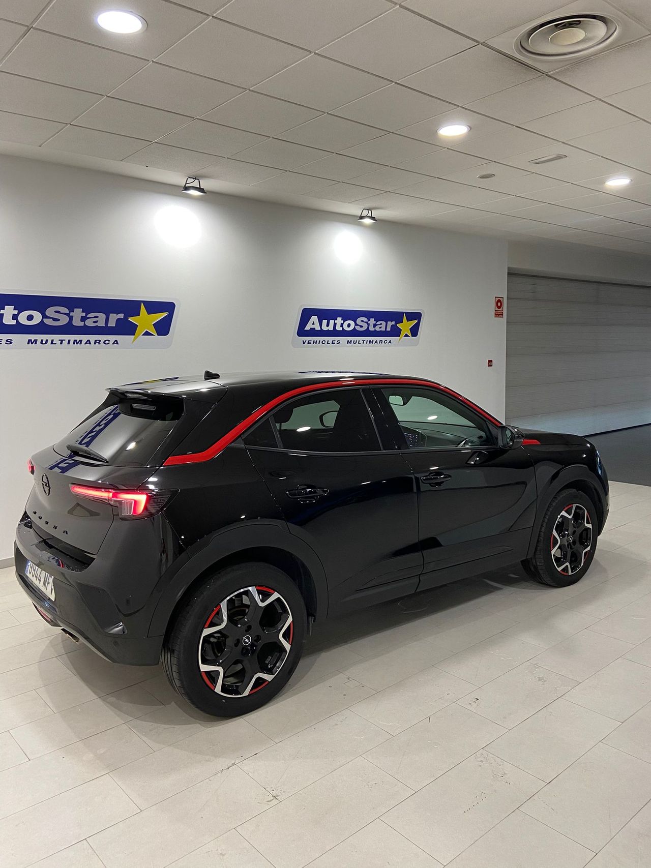 Opel Mokka 1.2 T 96kW (130 CV) Black Edition Auto - Foto 9