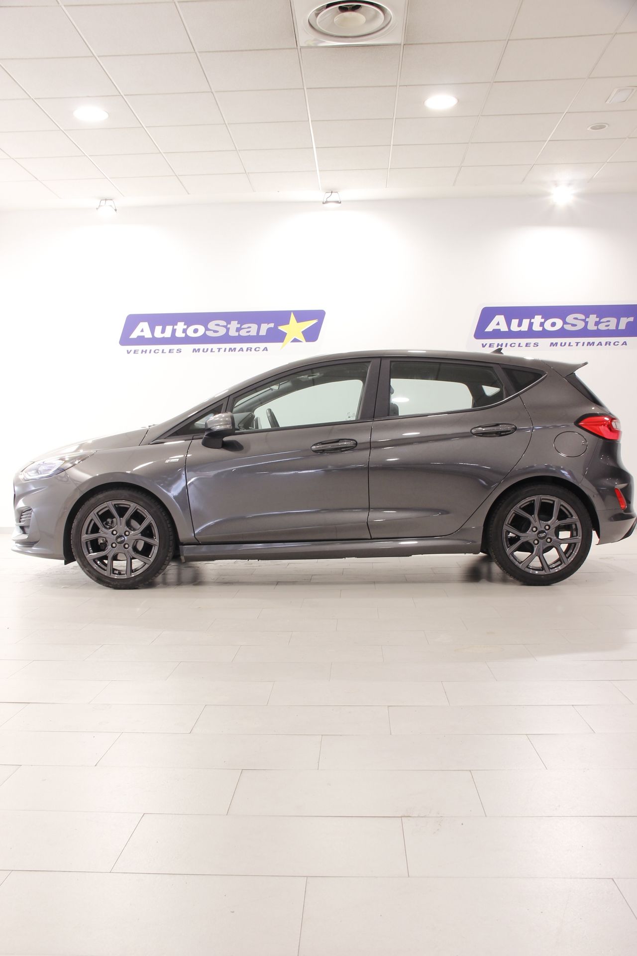 Ford Fiesta 1.0 EcoBoost MHEV 92kW(125CV) ST-Line 5p - Foto 9