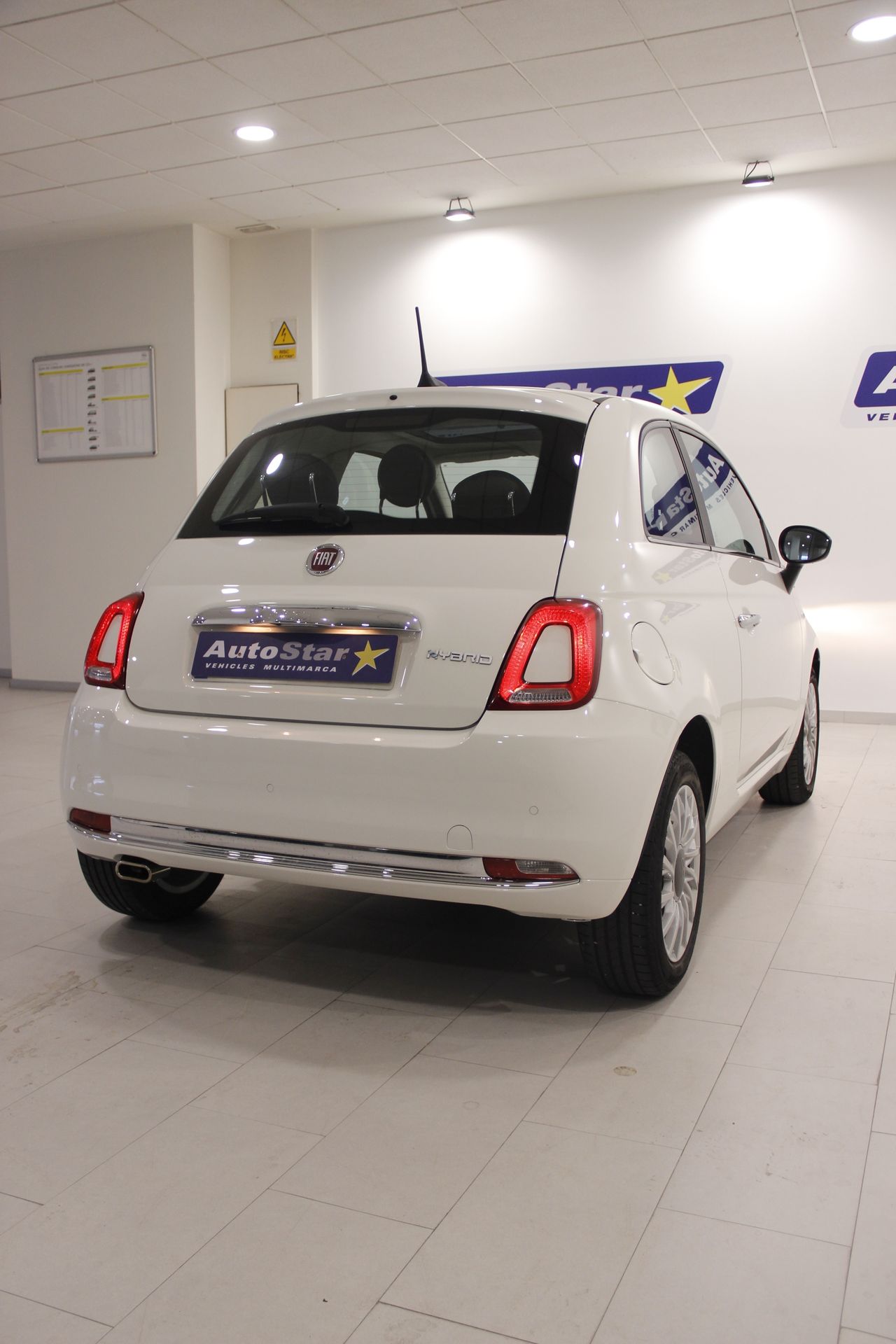 Fiat 500 Dolcevita 1.0 Hybrid 51KW (70 CV) - Foto 6