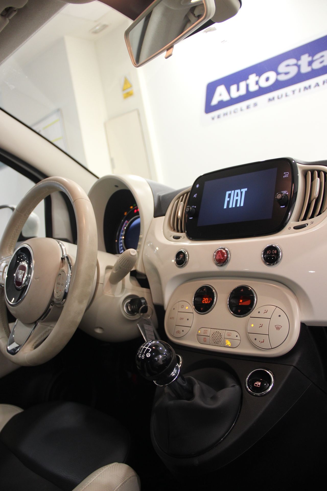Fiat 500 Dolcevita 1.0 Hybrid 51KW (70 CV) - Foto 11