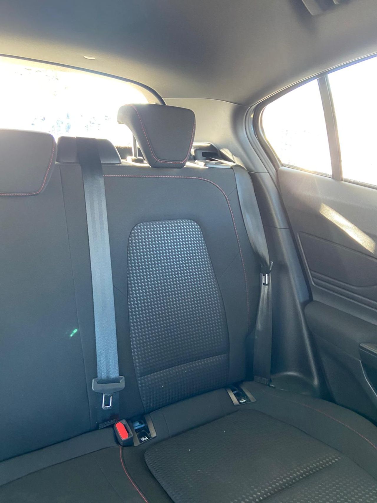 Ford Focus 1.0 Ecoboost MHEV 92kW ST-Line Auto 125CV - Foto 7