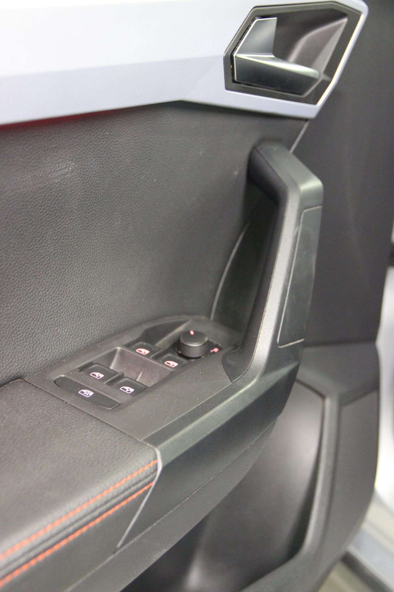 Seat Arona 1.5 TSI 110kW DSG FR XL Edition - Foto 12