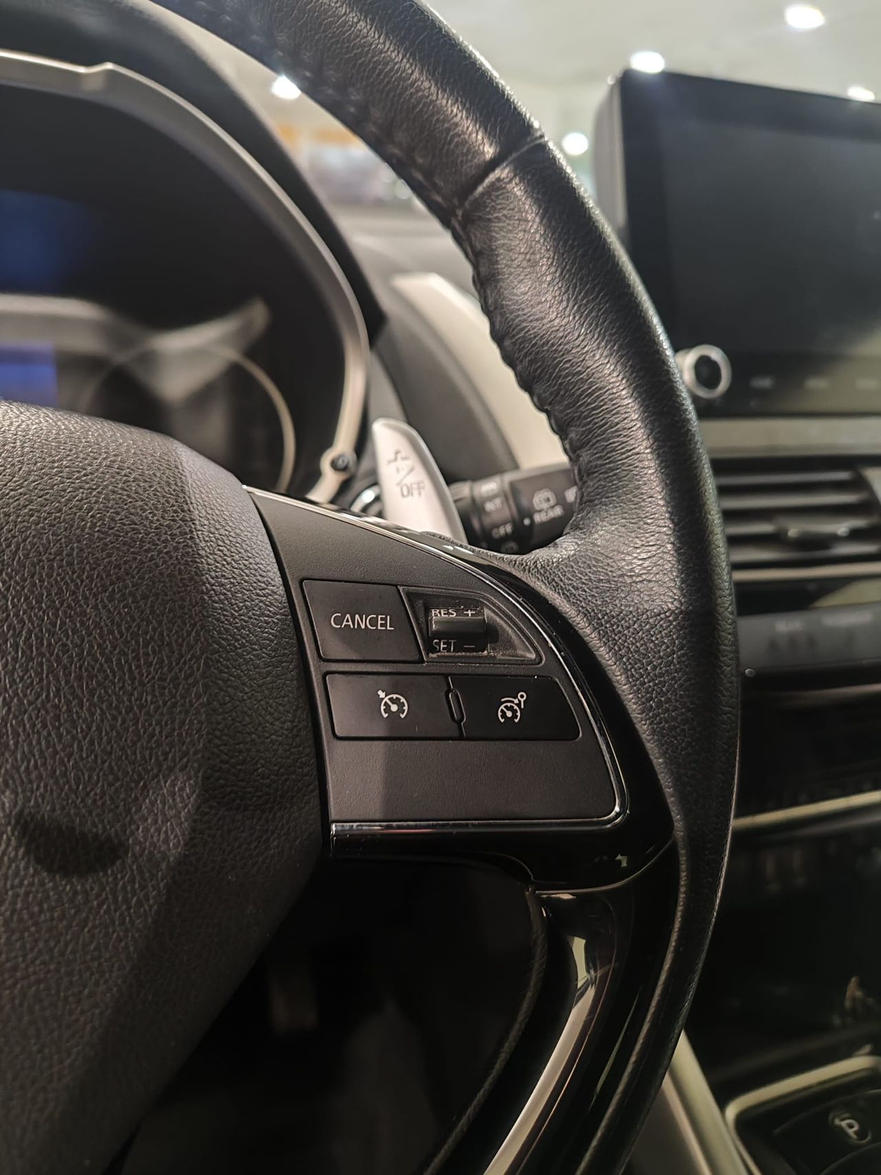 Mitsubishi Eclipse Cross 2.4 PHEV Kaiteki Auto 4WD - Foto 10