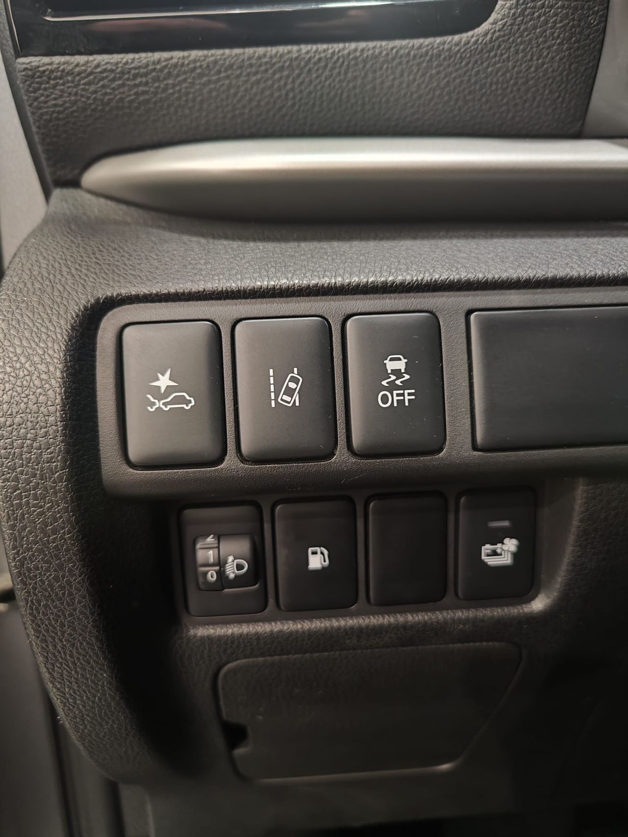 Mitsubishi Eclipse Cross 2.4 PHEV Kaiteki Auto 4WD - Foto 15