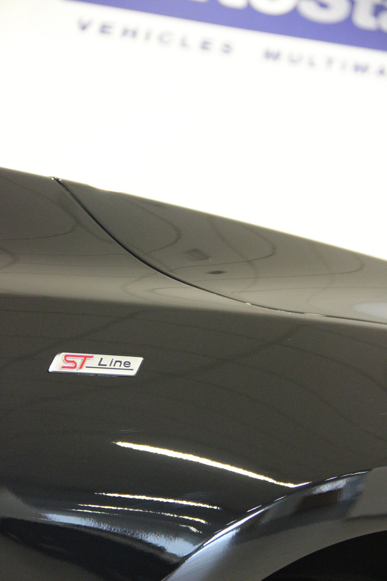 Ford Focus 1.0 Ecoboost MHEV 92kW ST-Line - Foto 25