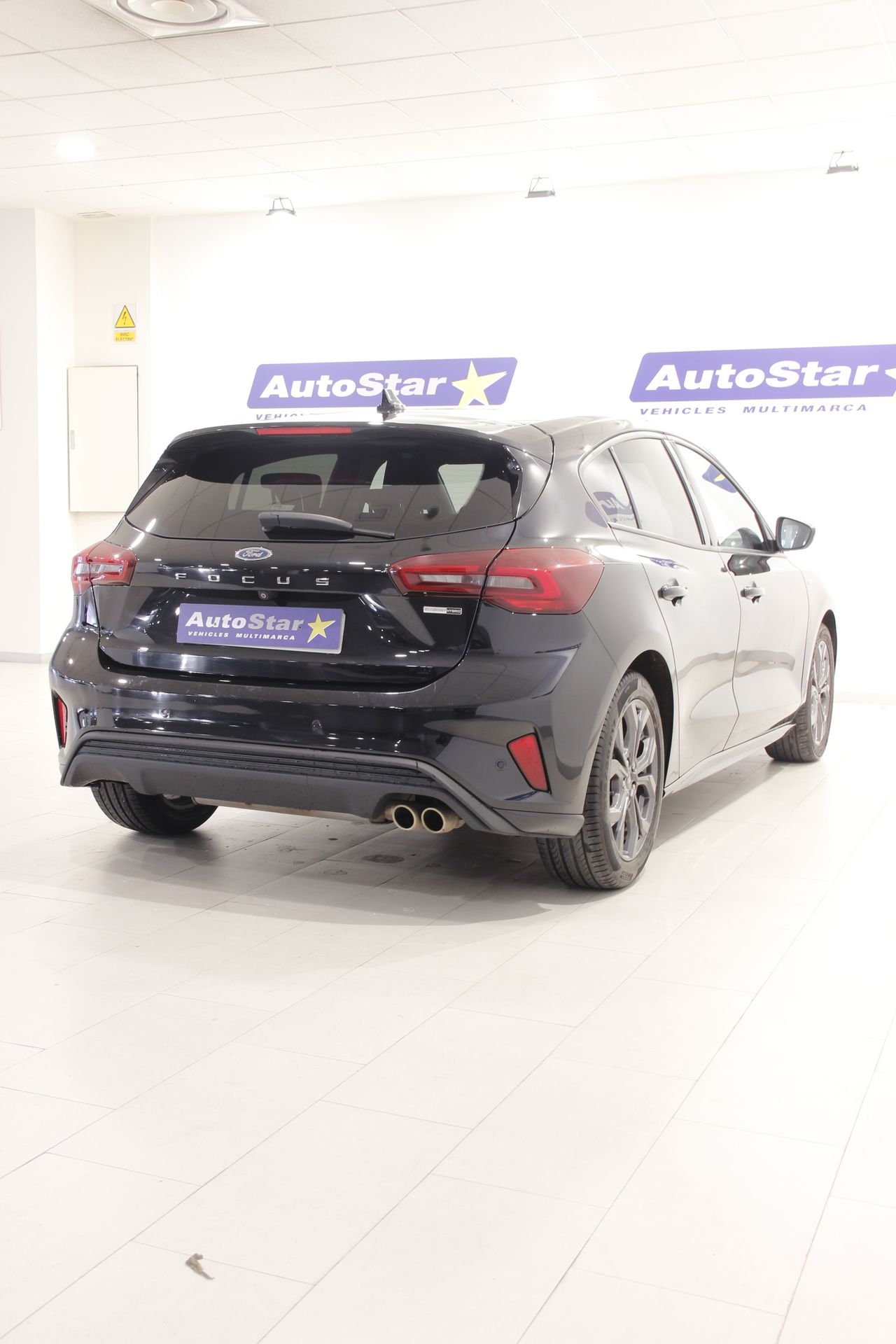 Ford Focus 1.0 Ecoboost MHEV 92kW ST-Line - Foto 8