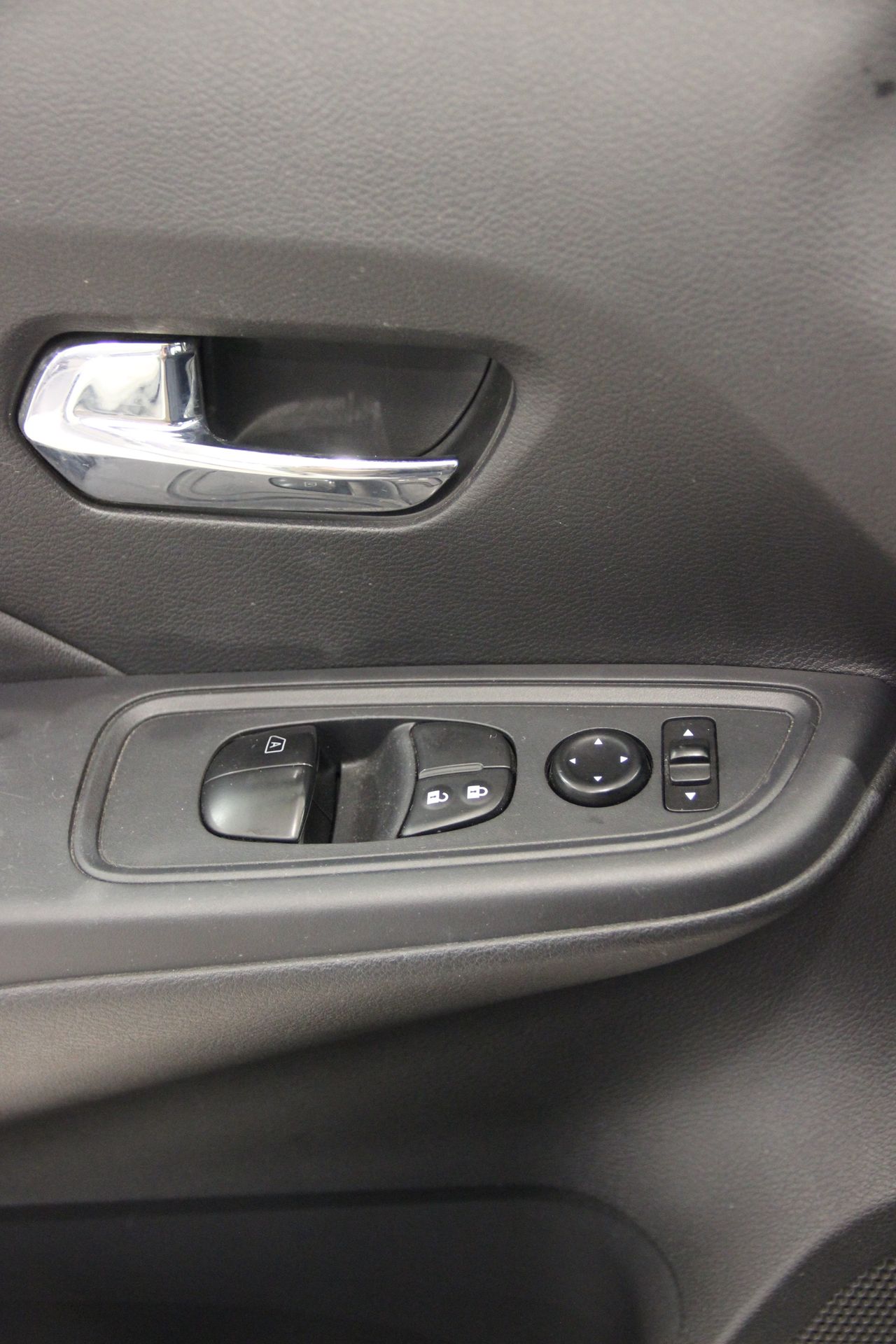 Nissan Micra IG-T 68 kW (92 CV) E6D-F Acenta Sprint - Foto 11