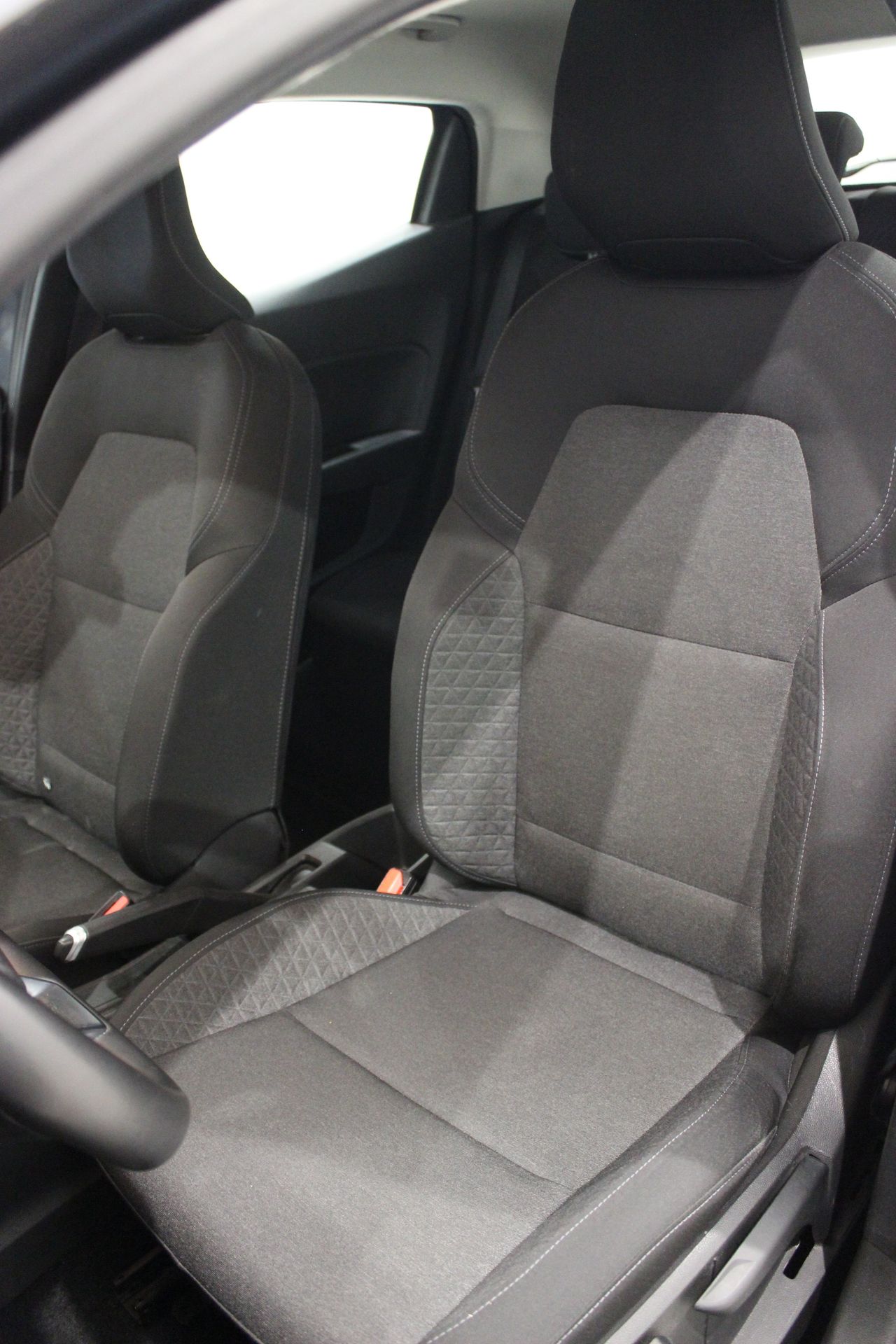 Renault Clio 1.0 V BUSSINES TCE - Foto 16