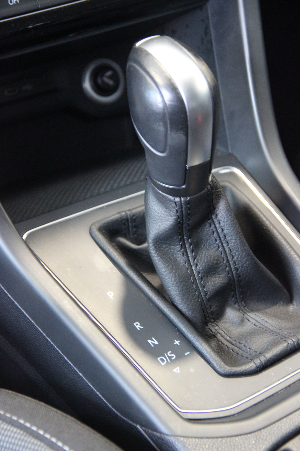 Volkswagen Touran Advance 2.0 TDI 110 kW (150 CV) DSG 7 vel. 7 plazas - Foto 19