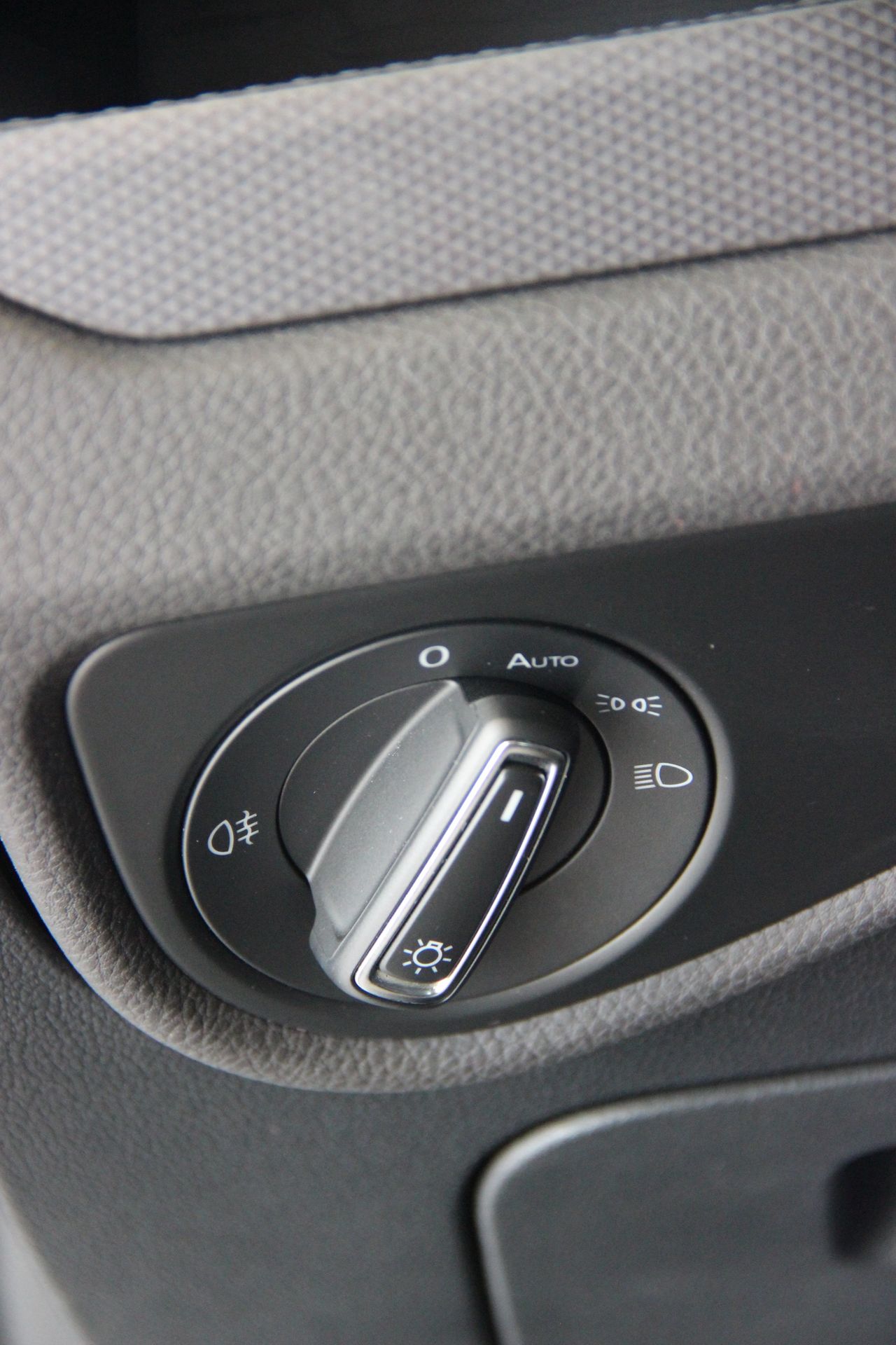 Volkswagen Touran Advance 2.0 TDI 110 kW (150 CV) DSG 7 vel. 7 plazas - Foto 13