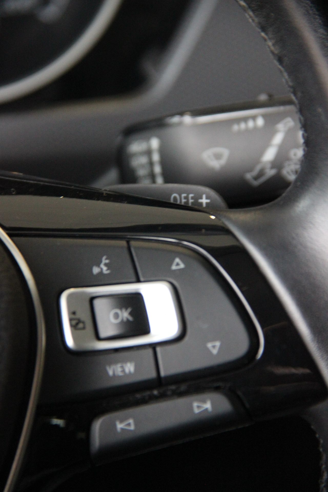 Volkswagen Touran Advance 2.0 TDI 110 kW (150 CV) DSG 7 vel. 7 plazas - Foto 17