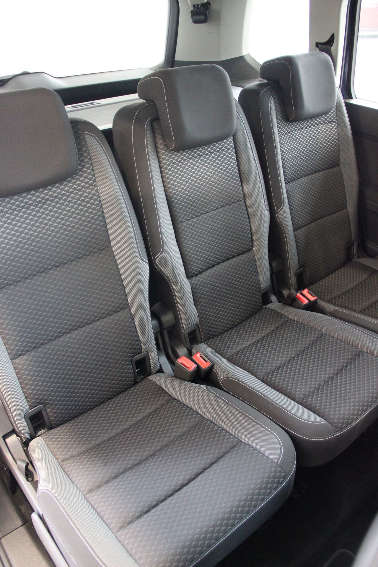 Volkswagen Touran Advance 2.0 TDI 110 kW (150 CV) DSG 7 vel. 7 plazas - Foto 9