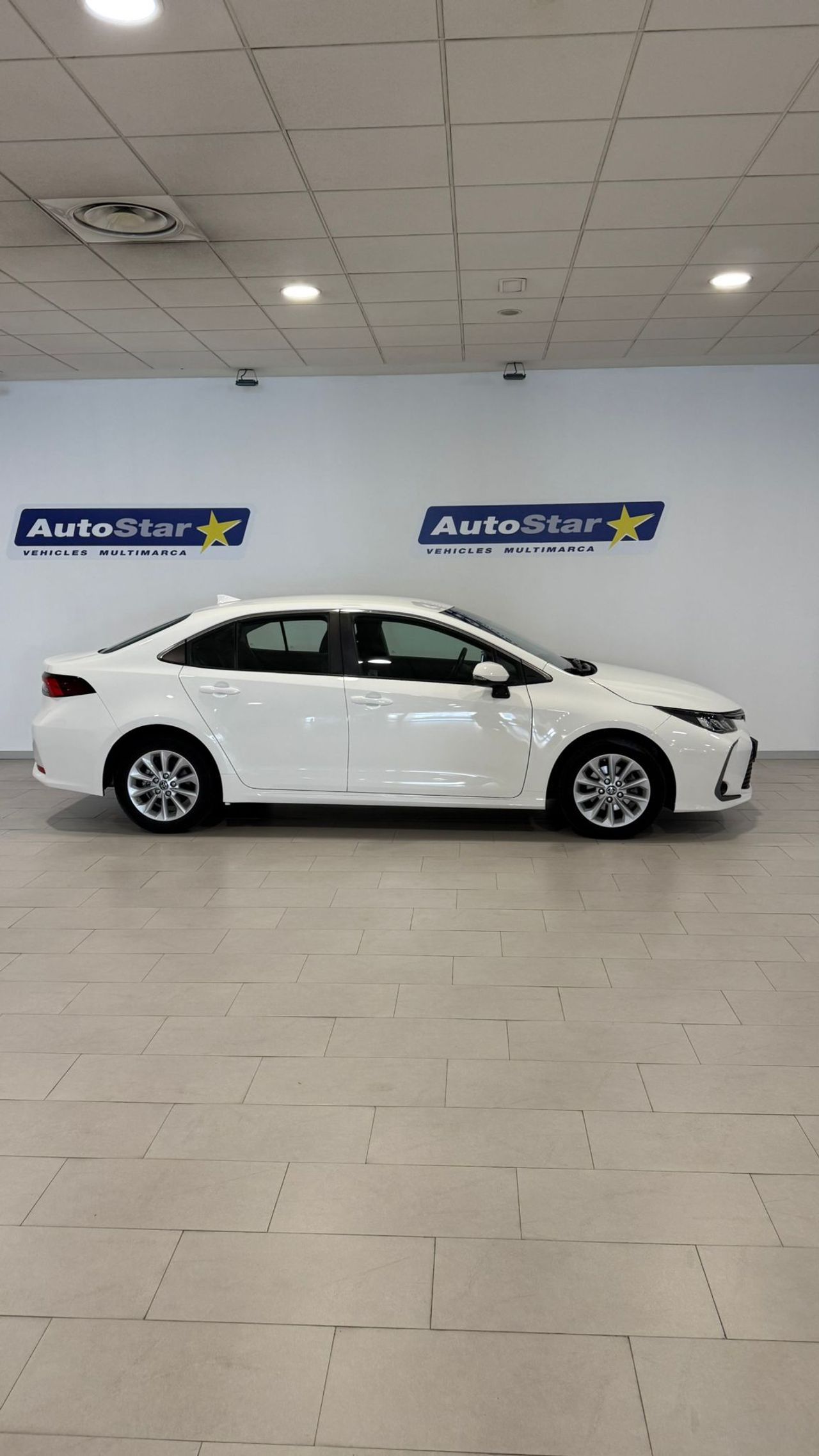 Toyota Corolla SEDAN 1.5 125H ACTIVE TECH - Foto 9