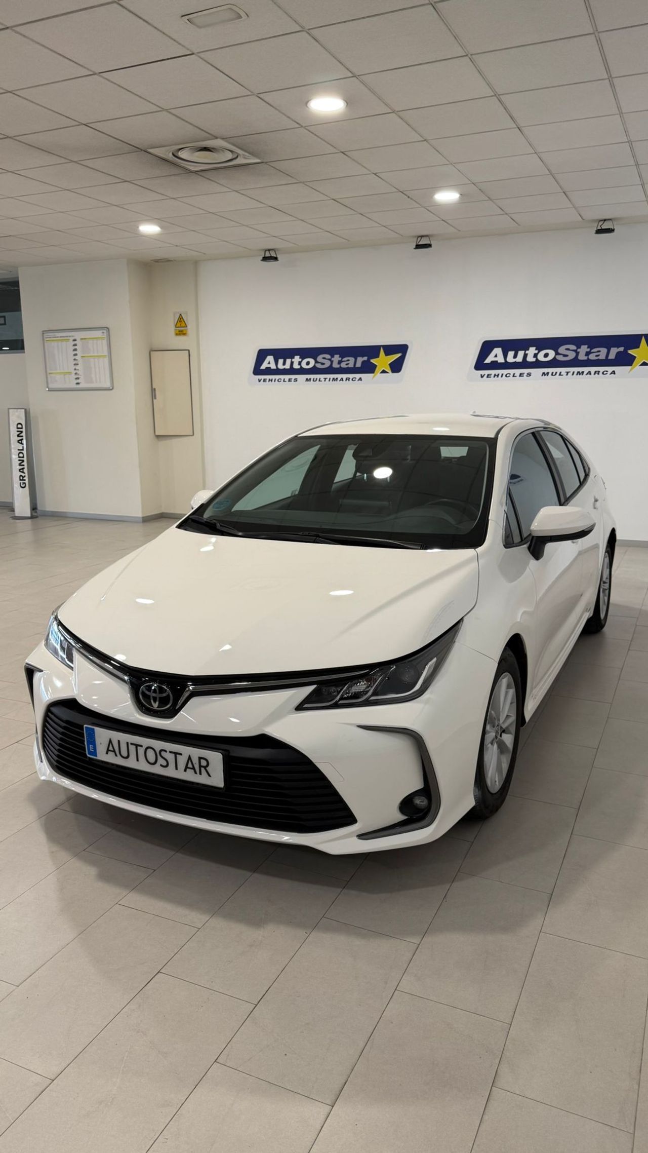 Toyota Corolla SEDAN 1.5 125H ACTIVE TECH - Foto 4