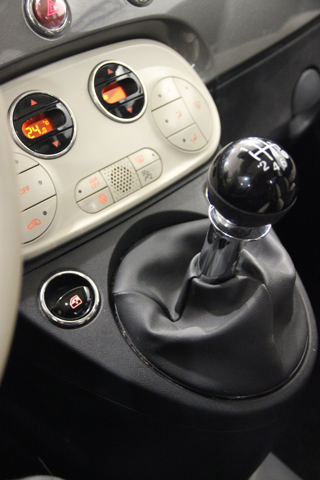 Fiat 500 dolcevita 1.0 Hybrid 70CV - Foto 17