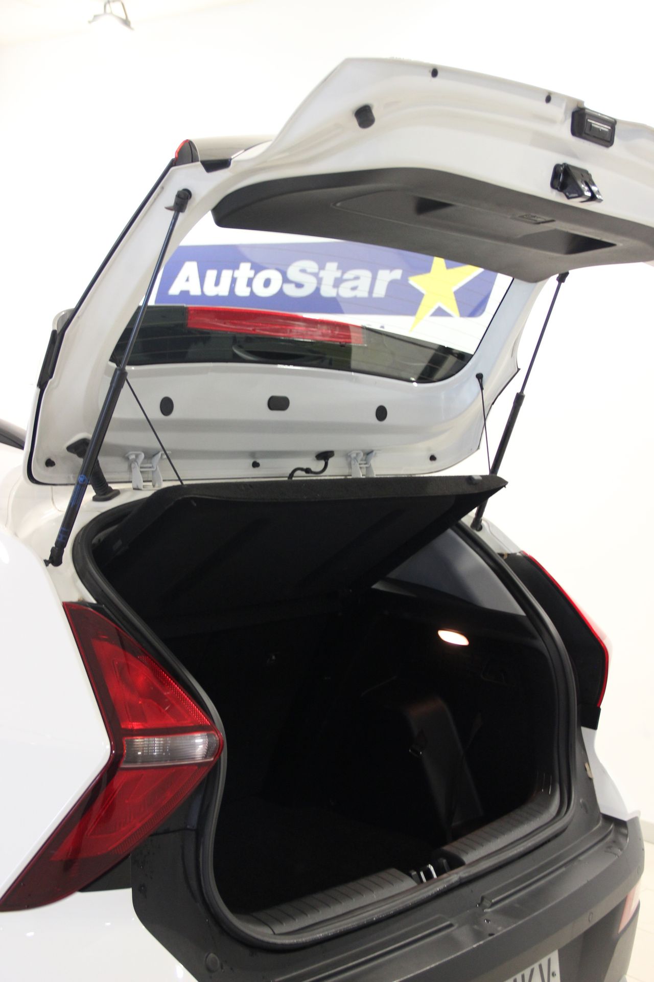 Hyundai Bayon 1.2 MPi 84 CV Klass - Foto 22