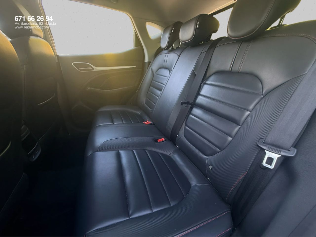 MG ZS Luxury 1.5 VTI-tech - Foto 19