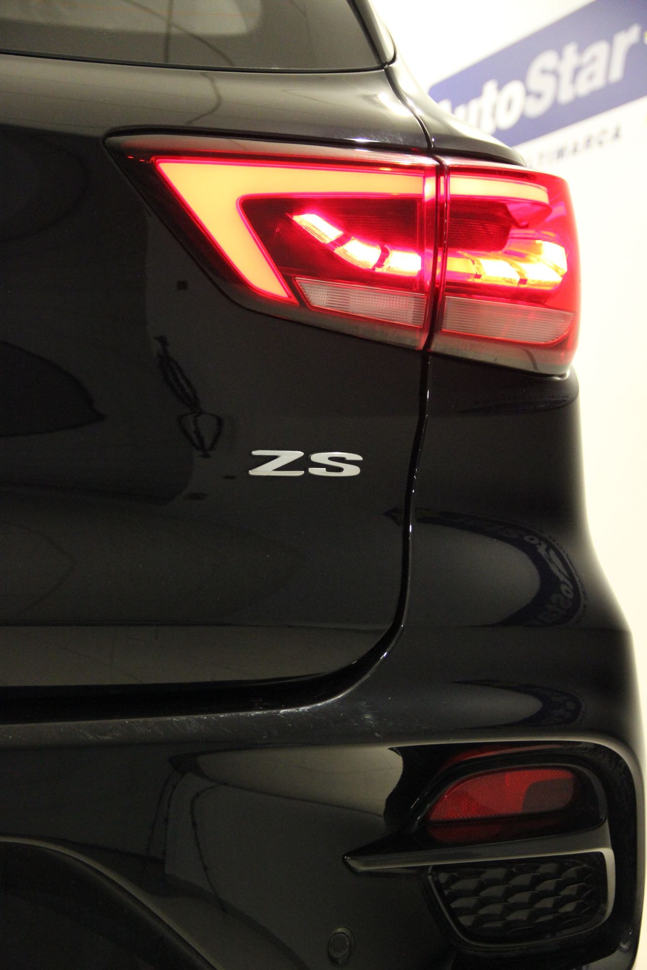 MG ZS Luxury 1.5 VTI-tech - Foto 9