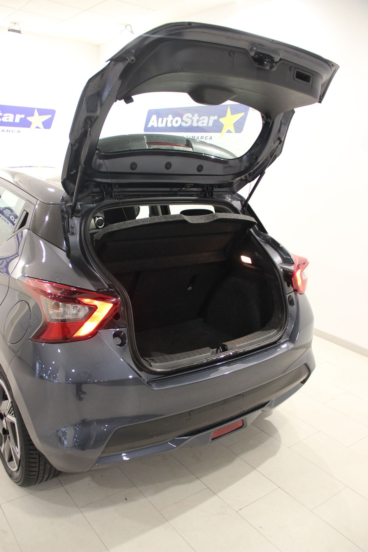 Nissan Micra IG-T 68 kW (92 CV) CVT Acenta - Foto 23