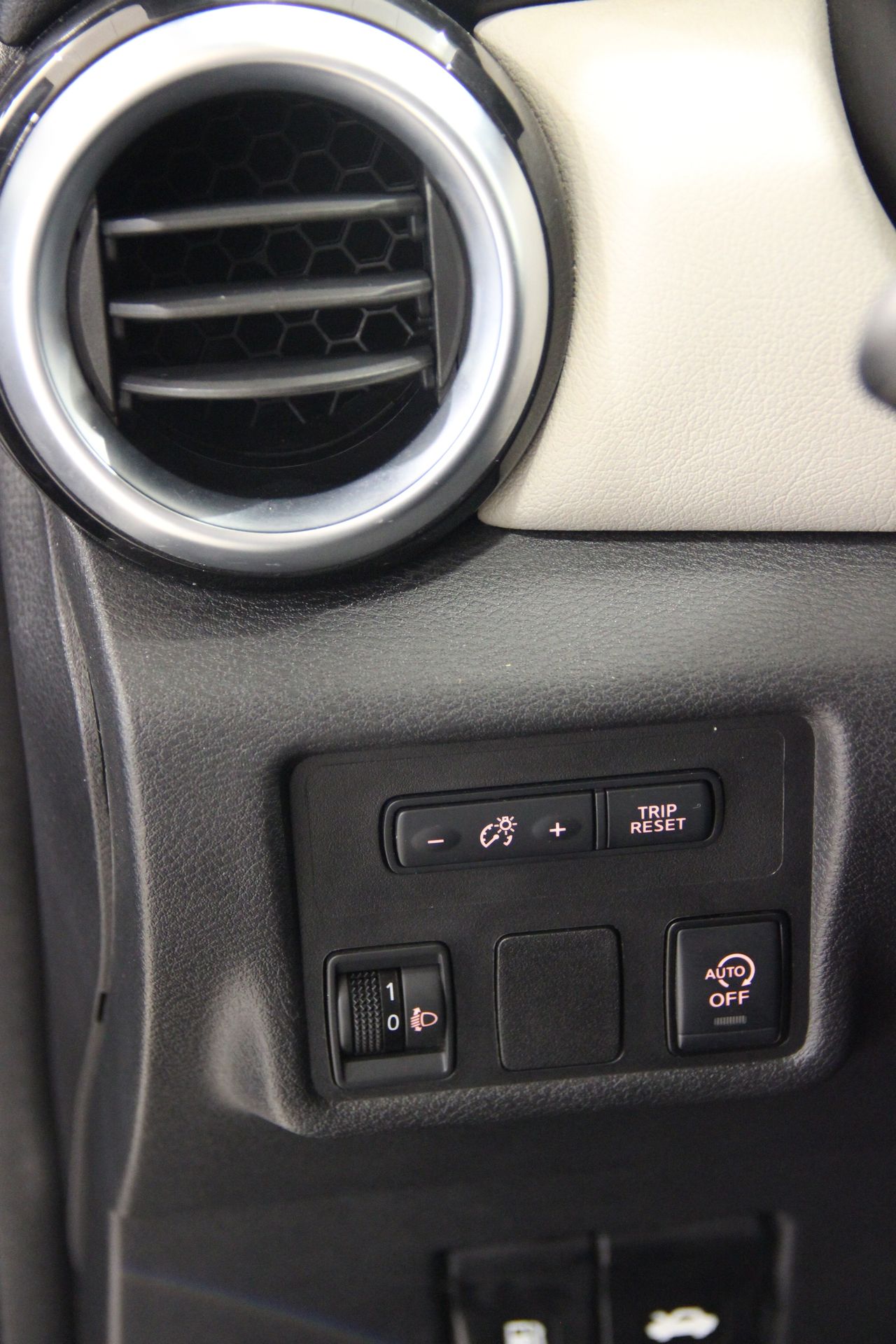 Nissan Micra IG-T 68 kW (92 CV) CVT Acenta - Foto 17