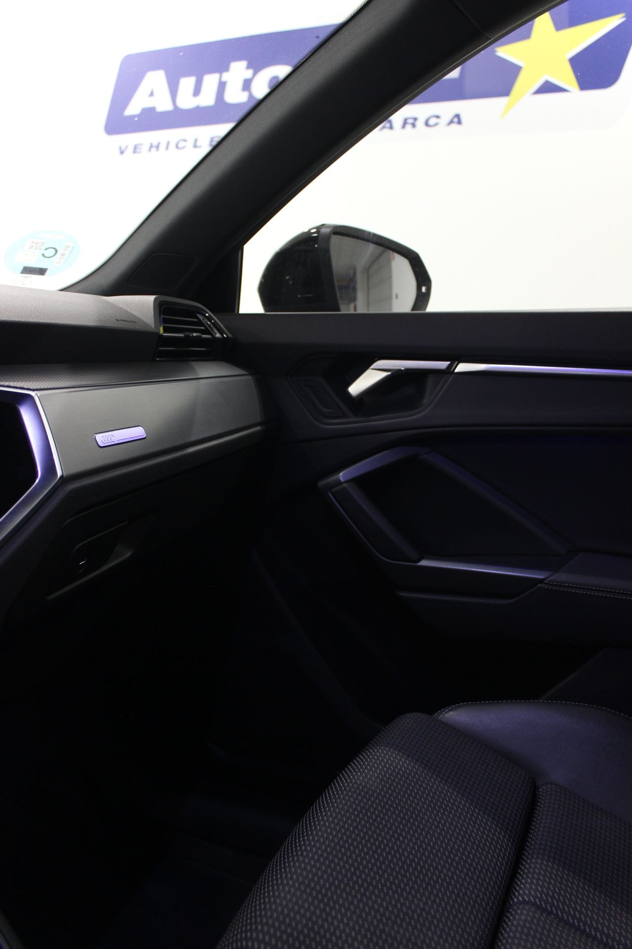 Audi Q3 BLACK LINE - Foto 25