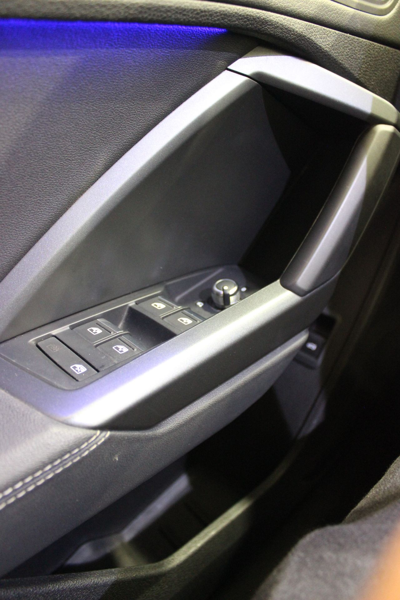 Audi Q3 BLACK LINE - Foto 11