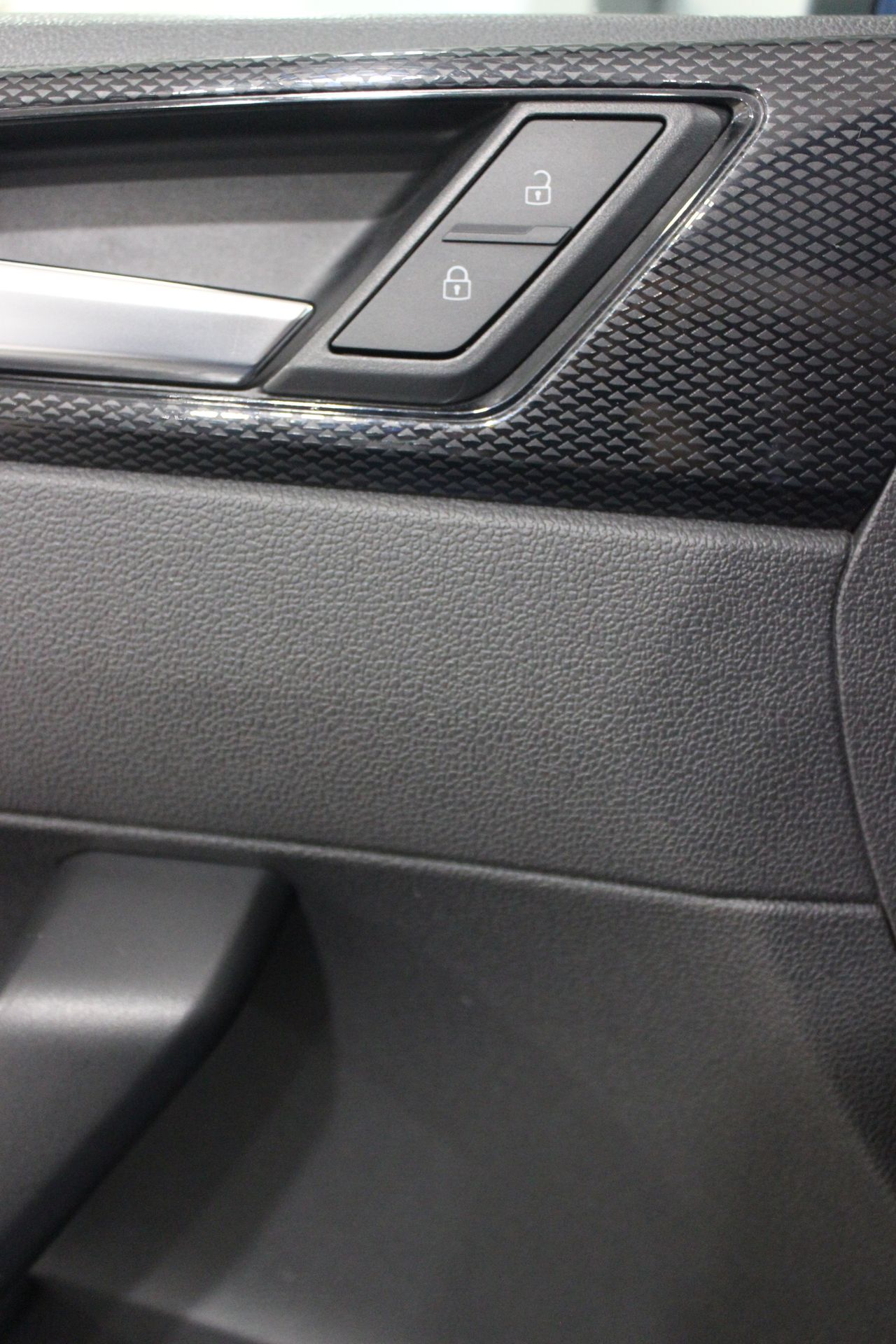 Volkswagen Taigo Life 1.0 TSI 81 kW (110 CV) DSG - Foto 9