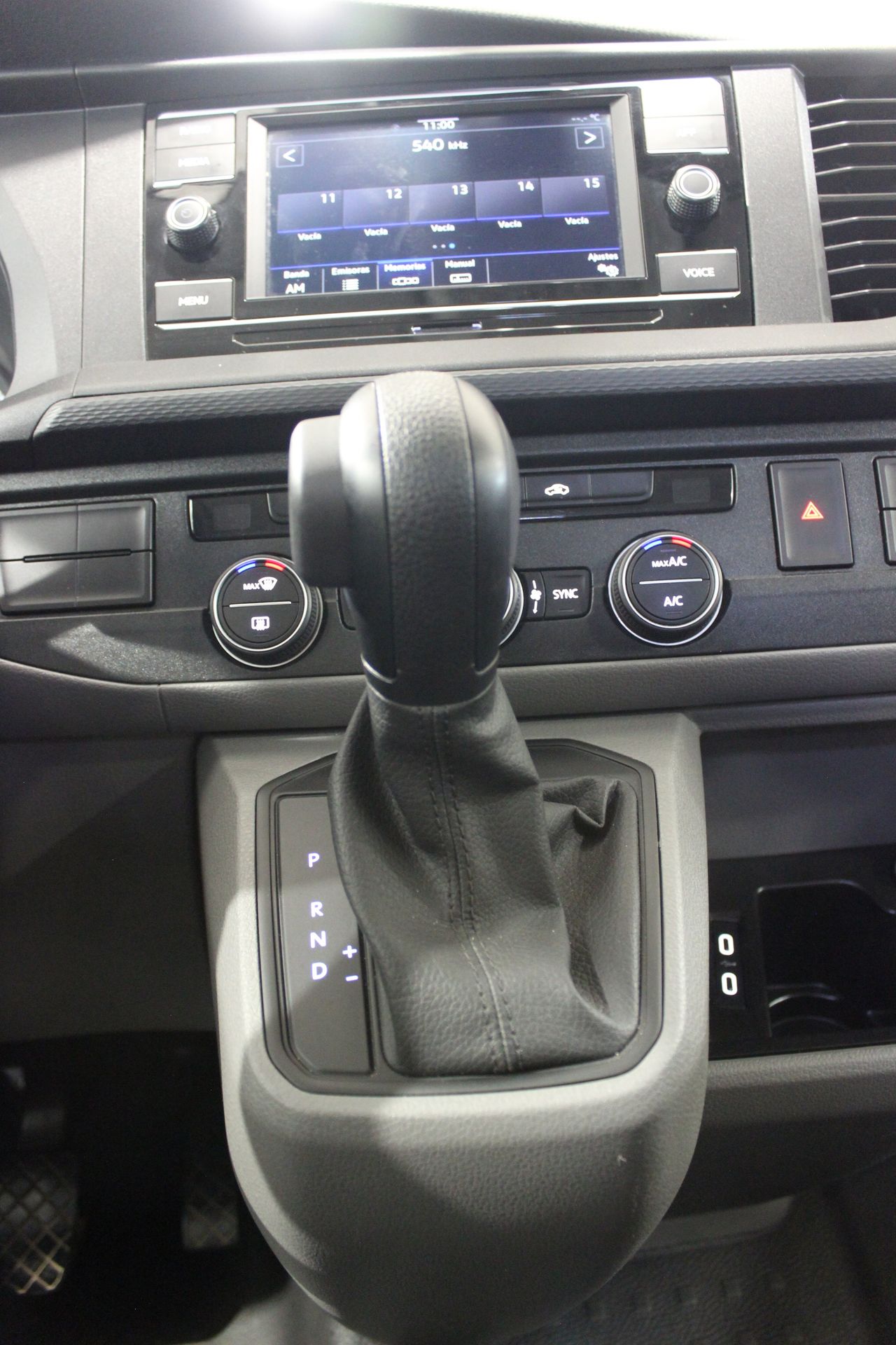 Volkswagen Transporter CARAVELLE ORIGIN CORTA 2.0 T - Foto 15