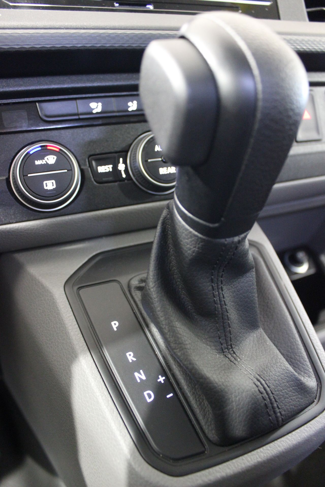 Volkswagen Transporter CARAVELLE ORIGIN CORTA 2.0 T - Foto 16