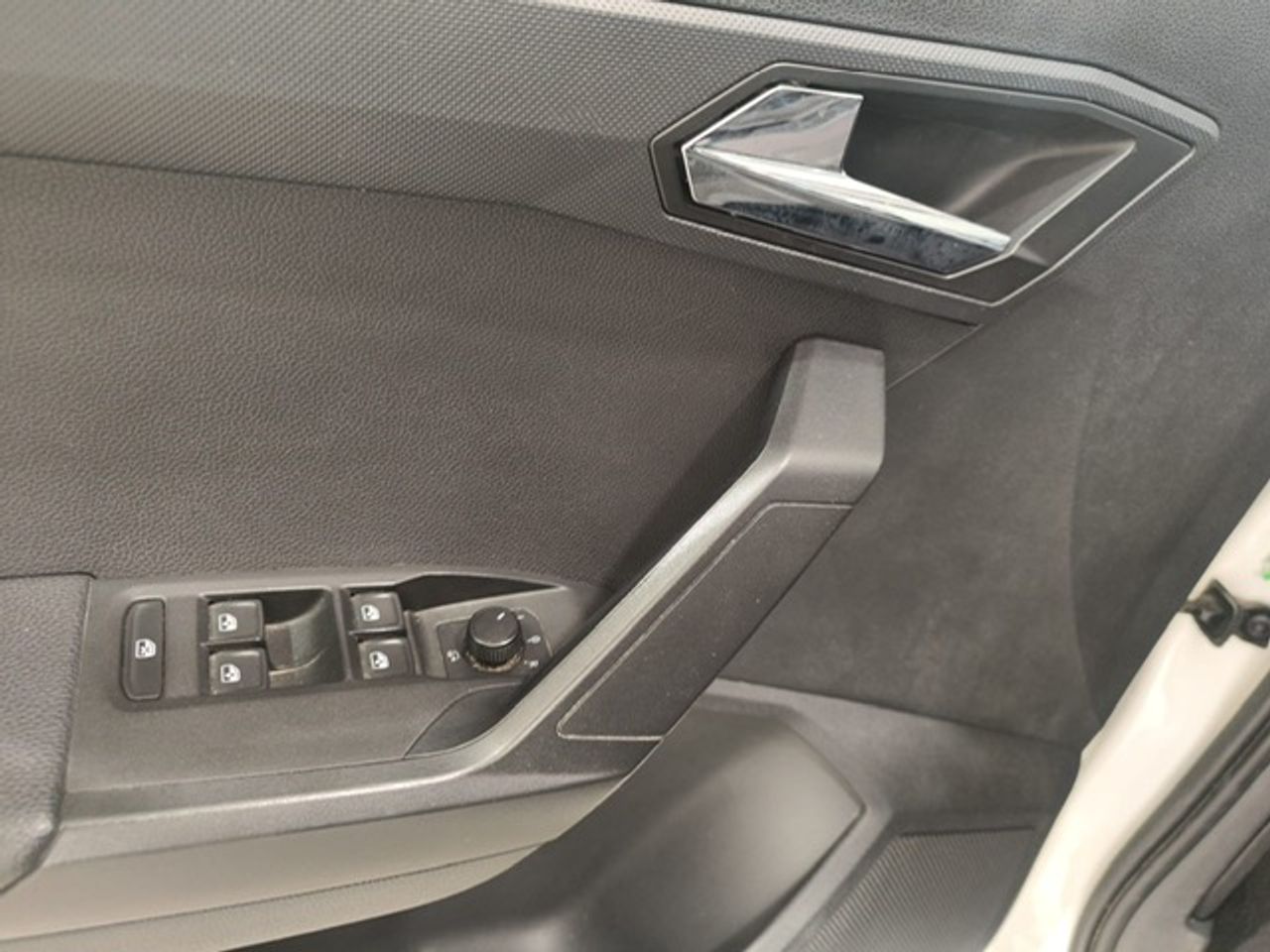 Seat Arona 1.0 TSI 81 kW (110 CV) Style - Foto 18