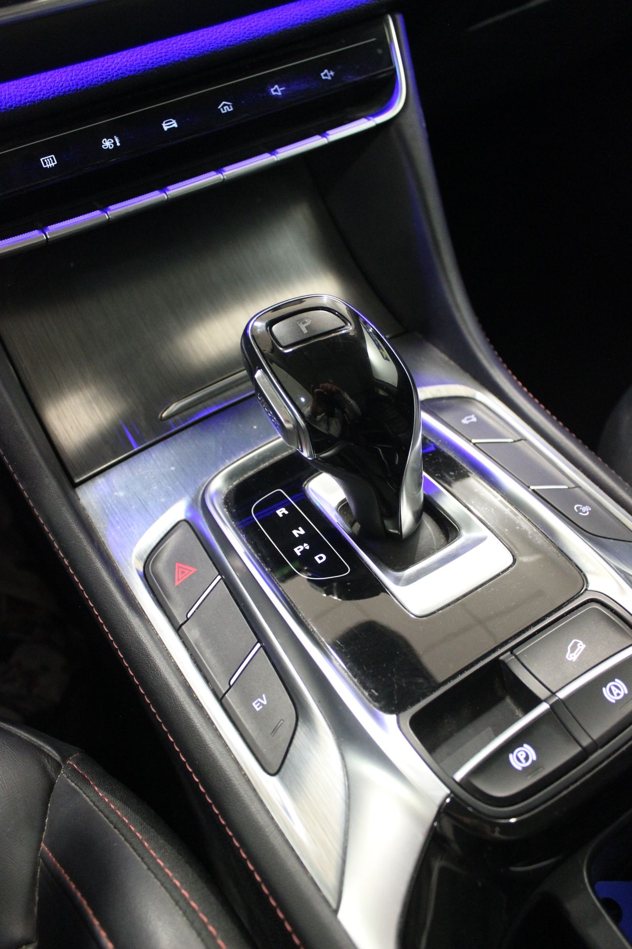 MG eHS 1.5 TGDI PHEV LUXURY AUT - Foto 19