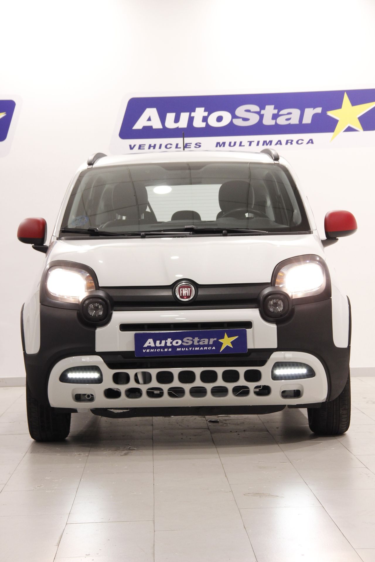 Fiat Panda 1.0 GSE RED HYBRID - Foto 3