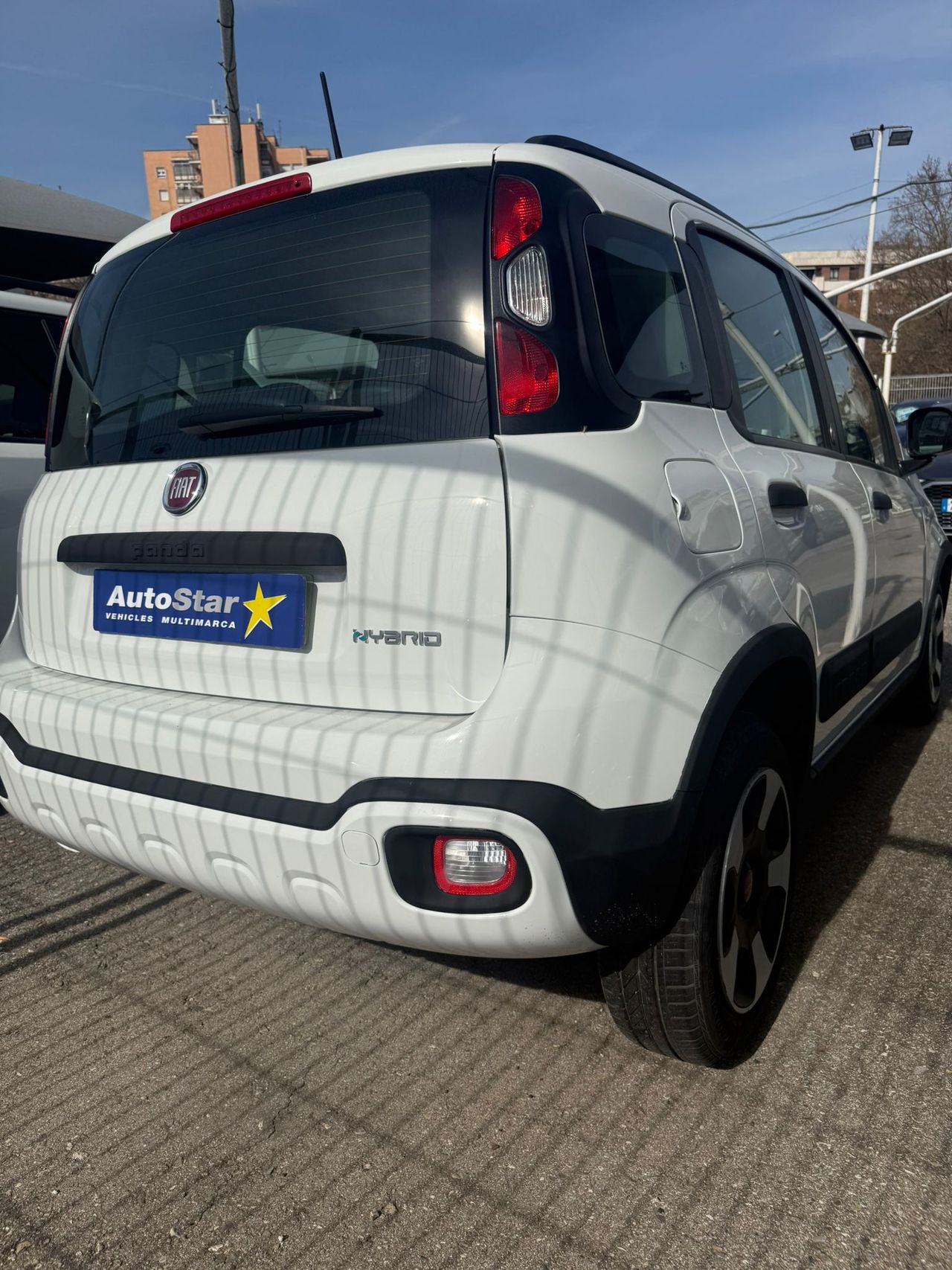 Fiat Panda 1.0 GSE RED HYBRID - Foto 5