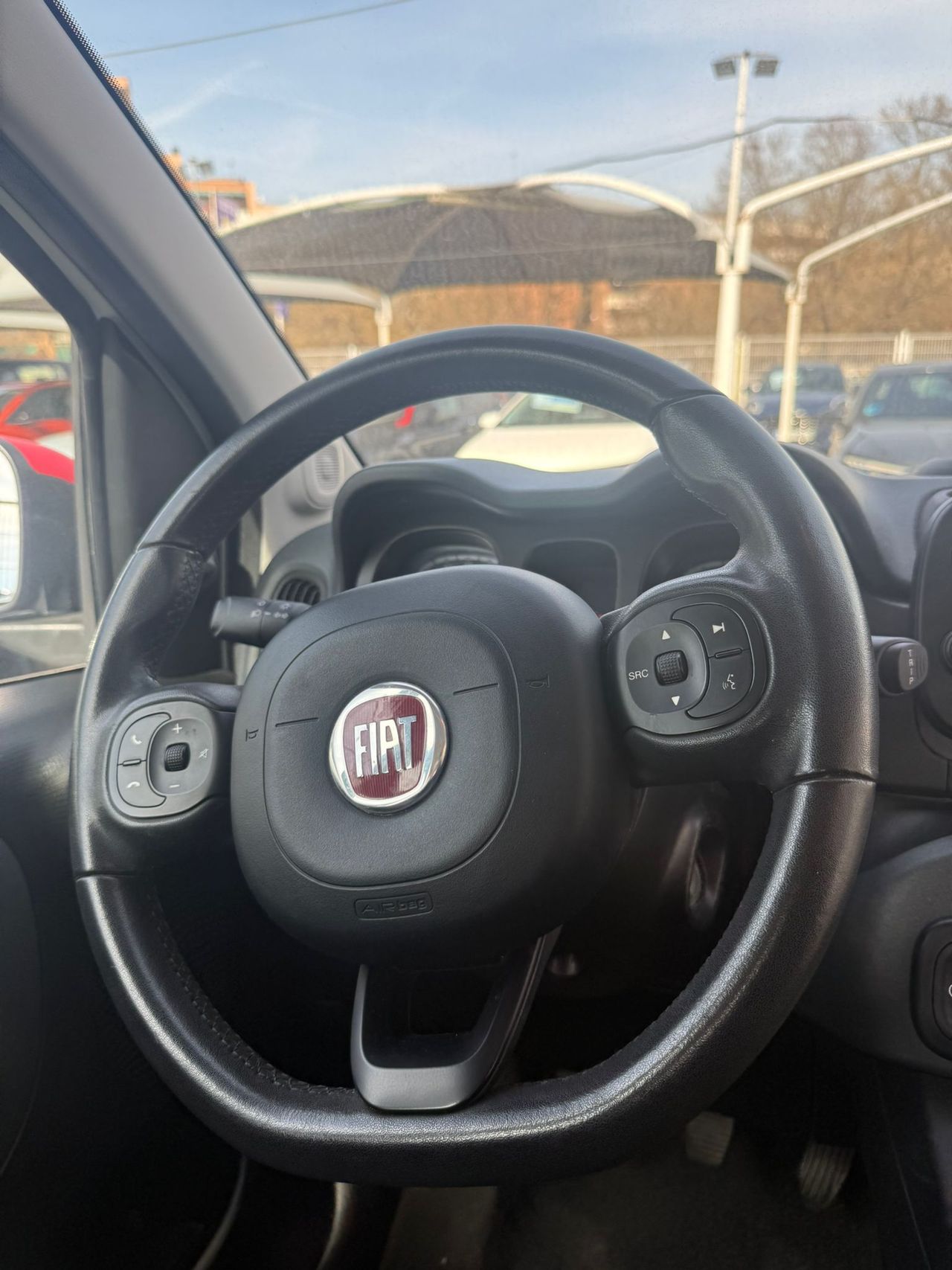 Fiat Panda 1.0 GSE RED HYBRID - Foto 6