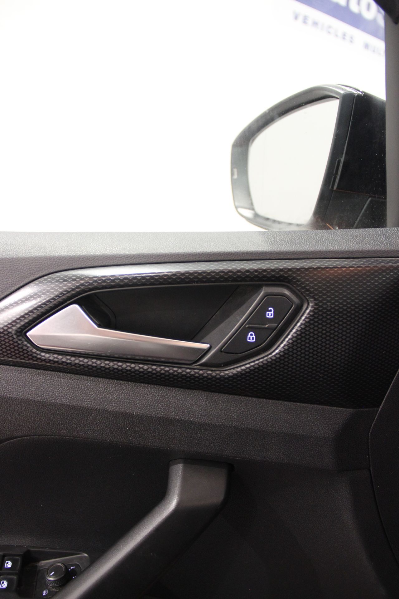 Volkswagen T-Cross 1.0 TSI ADVANCE S&S - Foto 14