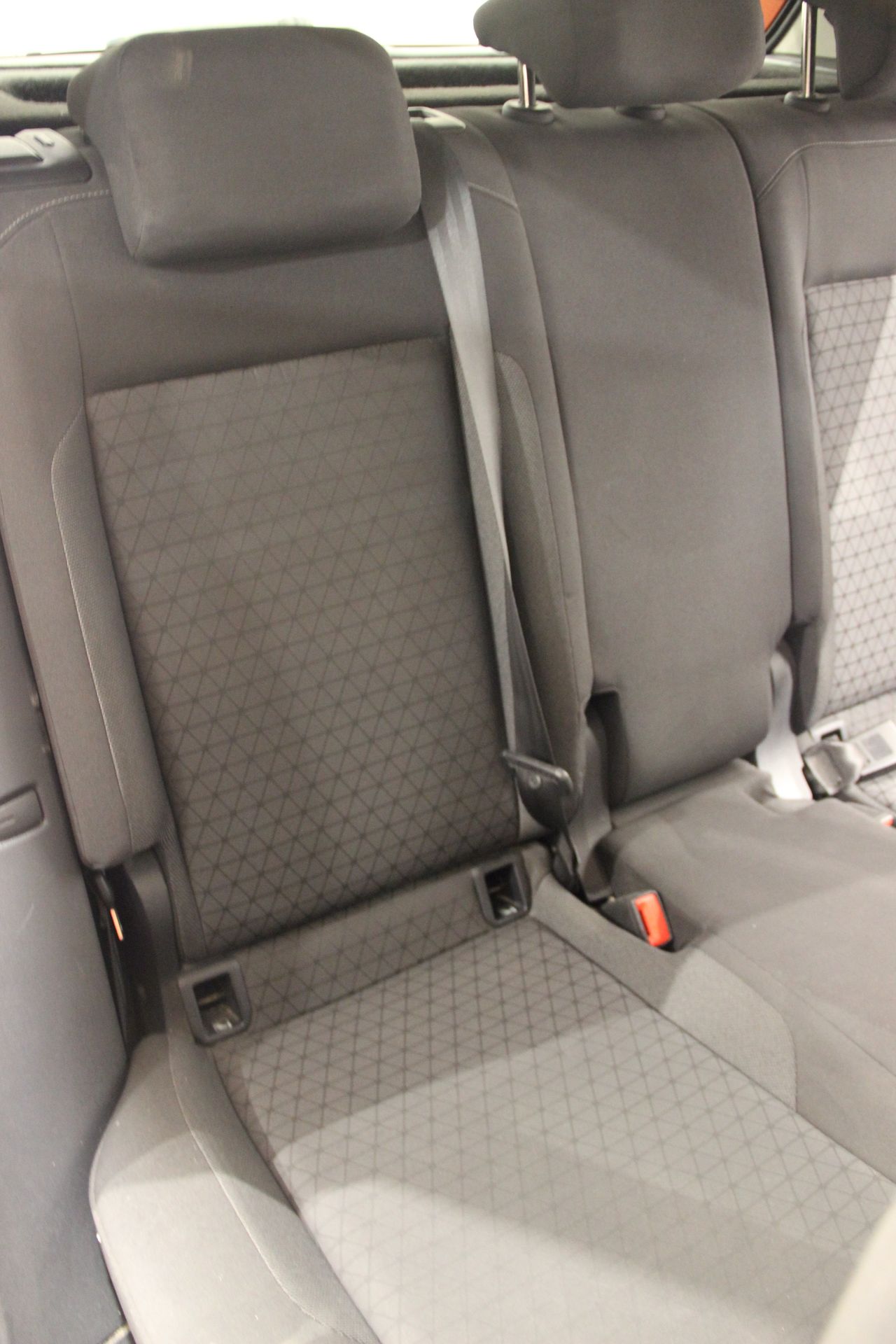 Volkswagen T-Cross 1.0 TSI ADVANCE S&S - Foto 22