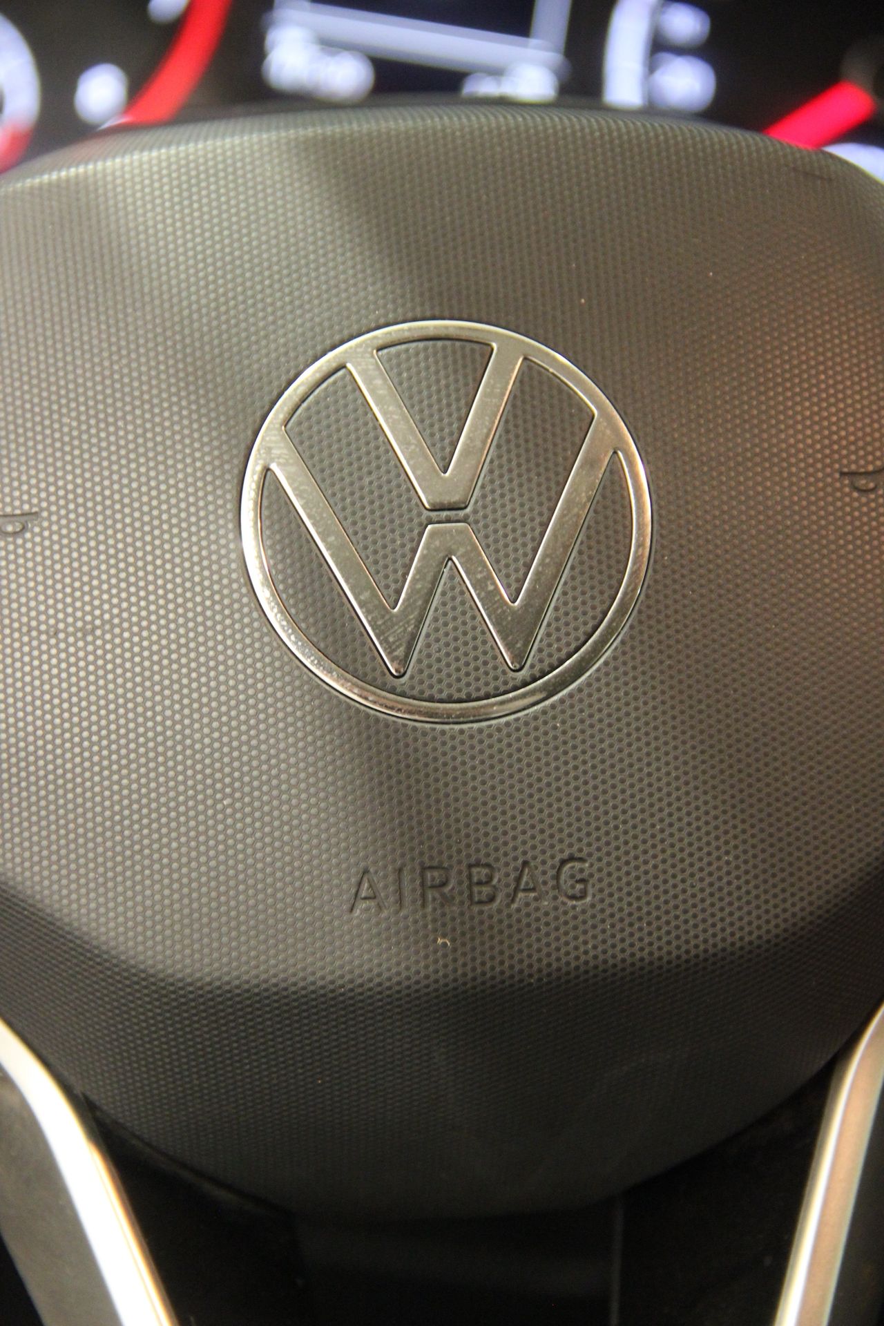 Volkswagen T-Cross 1.0 TSI ADVANCE S&S - Foto 18