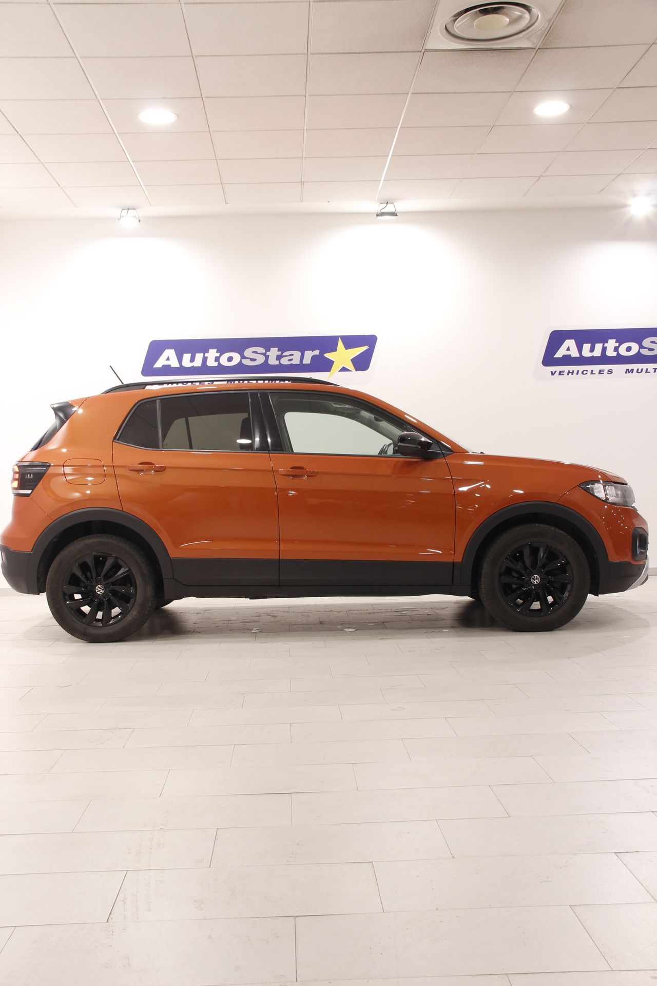 Volkswagen T-Cross 1.0 TSI ADVANCE S&S - Foto 9