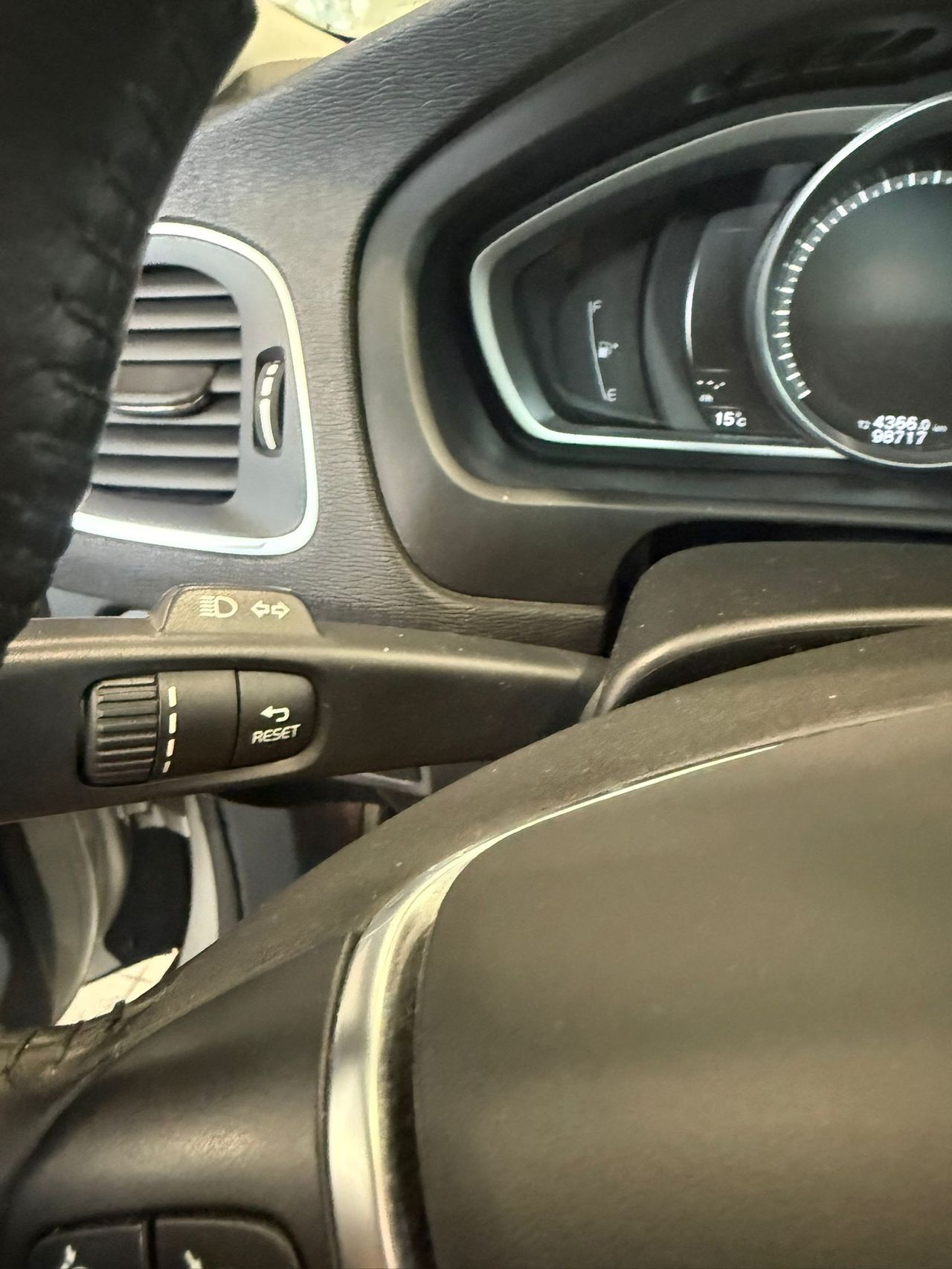 Volvo V40 Cross Country 2.0 152cv - Foto 10