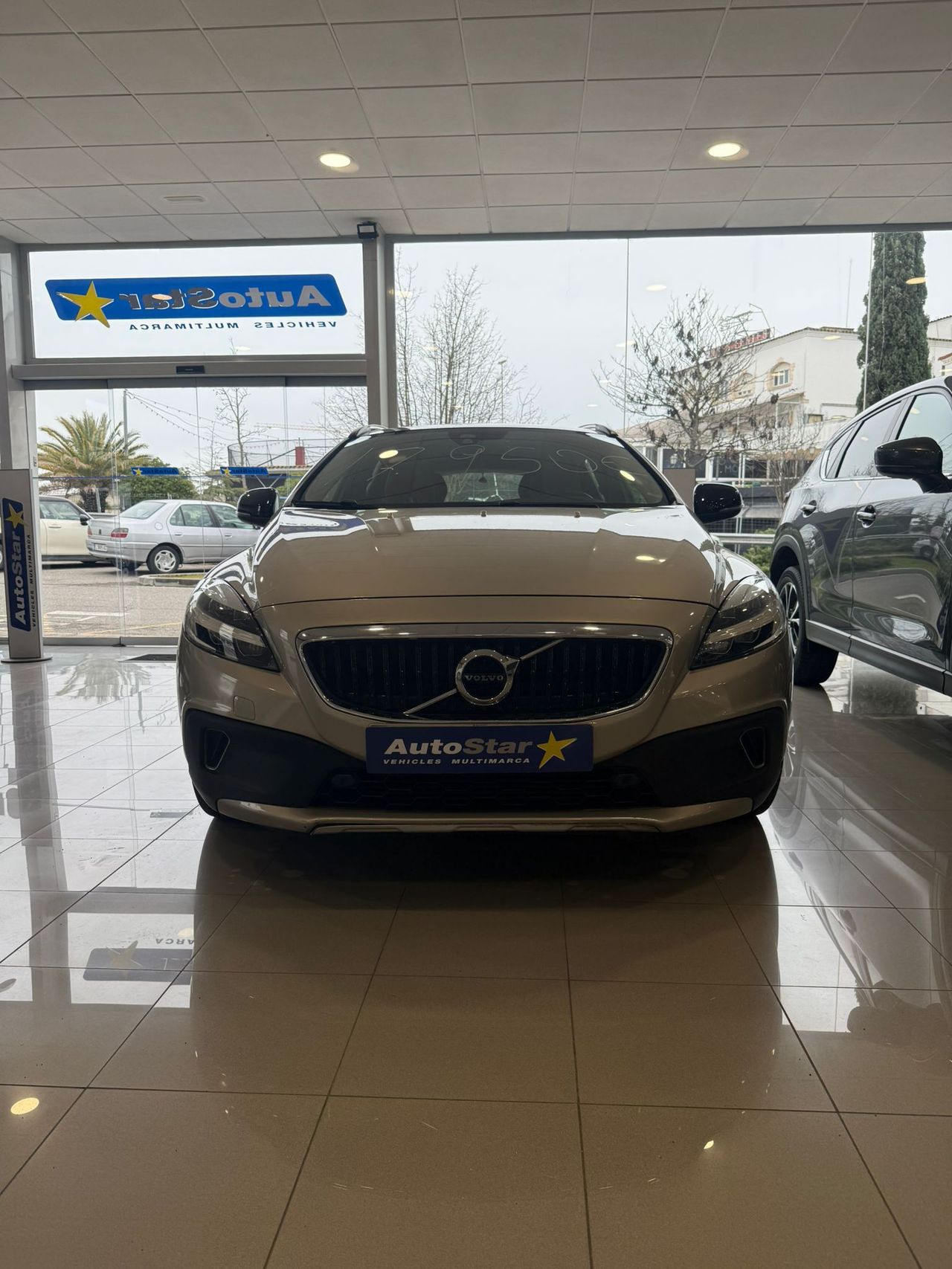 Volvo V40 Cross Country 2.0 152cv - Foto 3