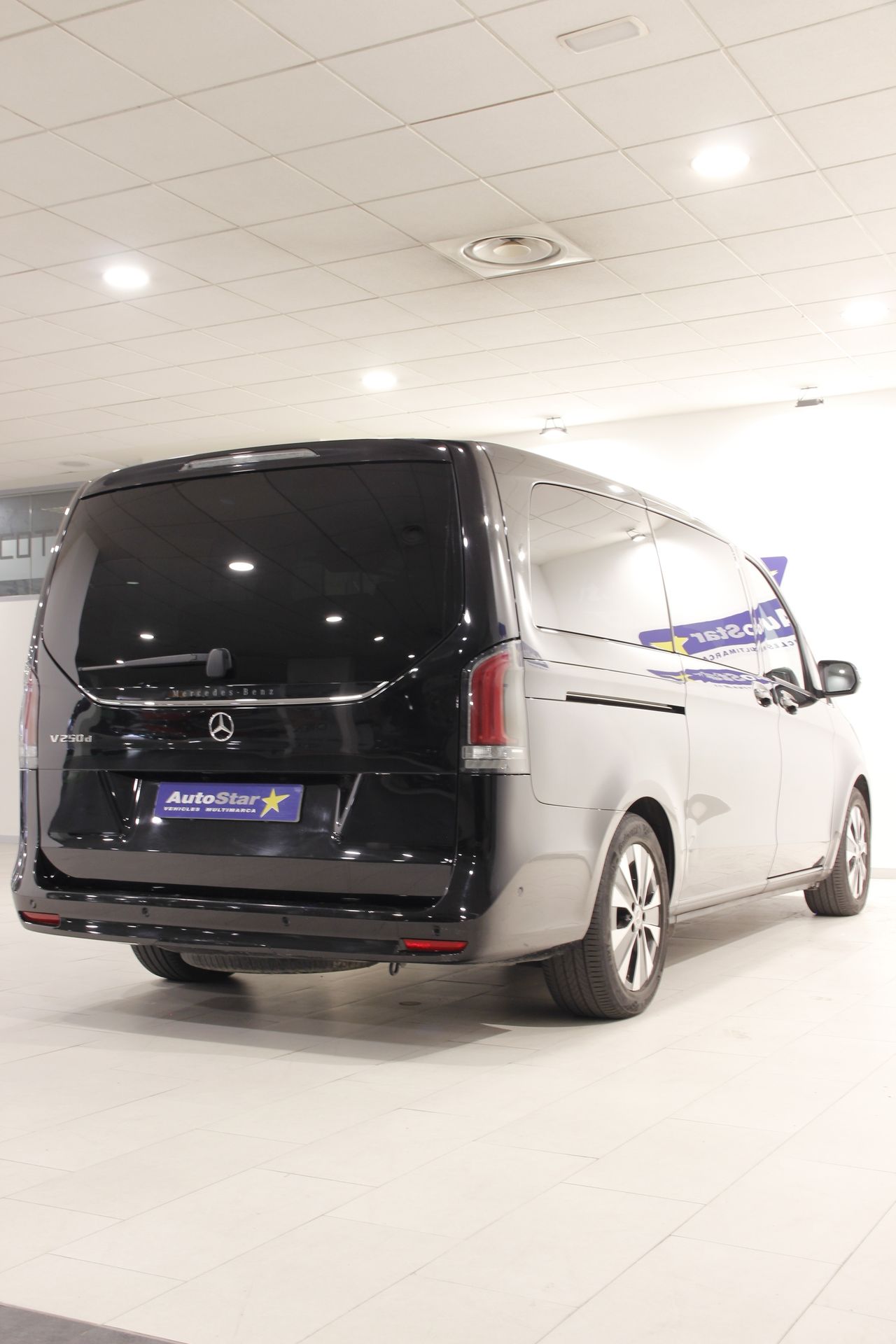 Mercedes Clase V V 250 d Avantgarde Largo - Foto 8