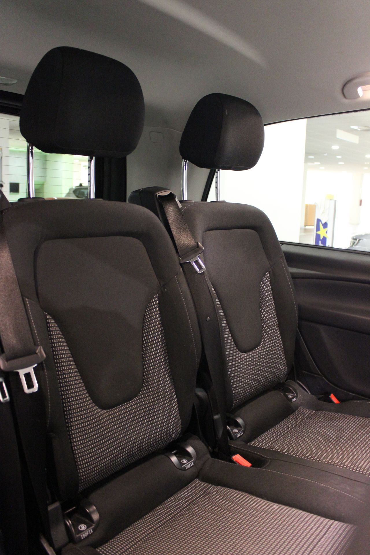 Mercedes Clase V V 250 d Avantgarde Largo - Foto 28