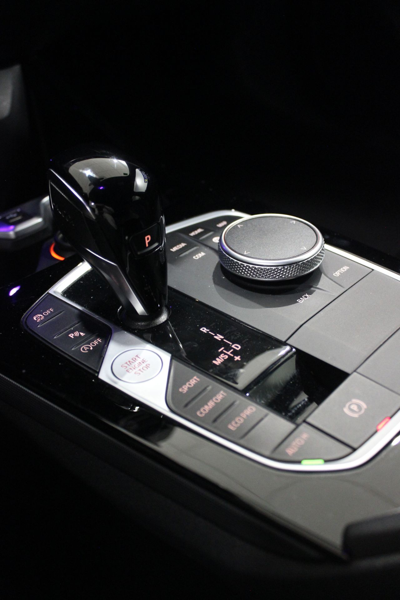 BMW Serie 1 118d Aut. - Foto 20