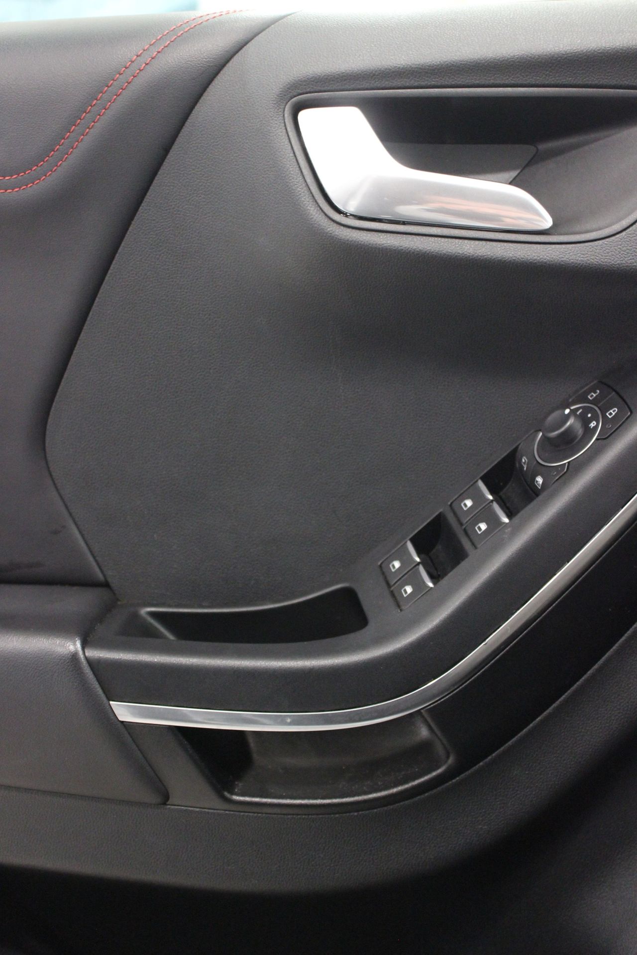 Ford Puma ST-Line 1.0 EcoBoost MHEV 92 kW (125 CV) Aut. - Foto 10