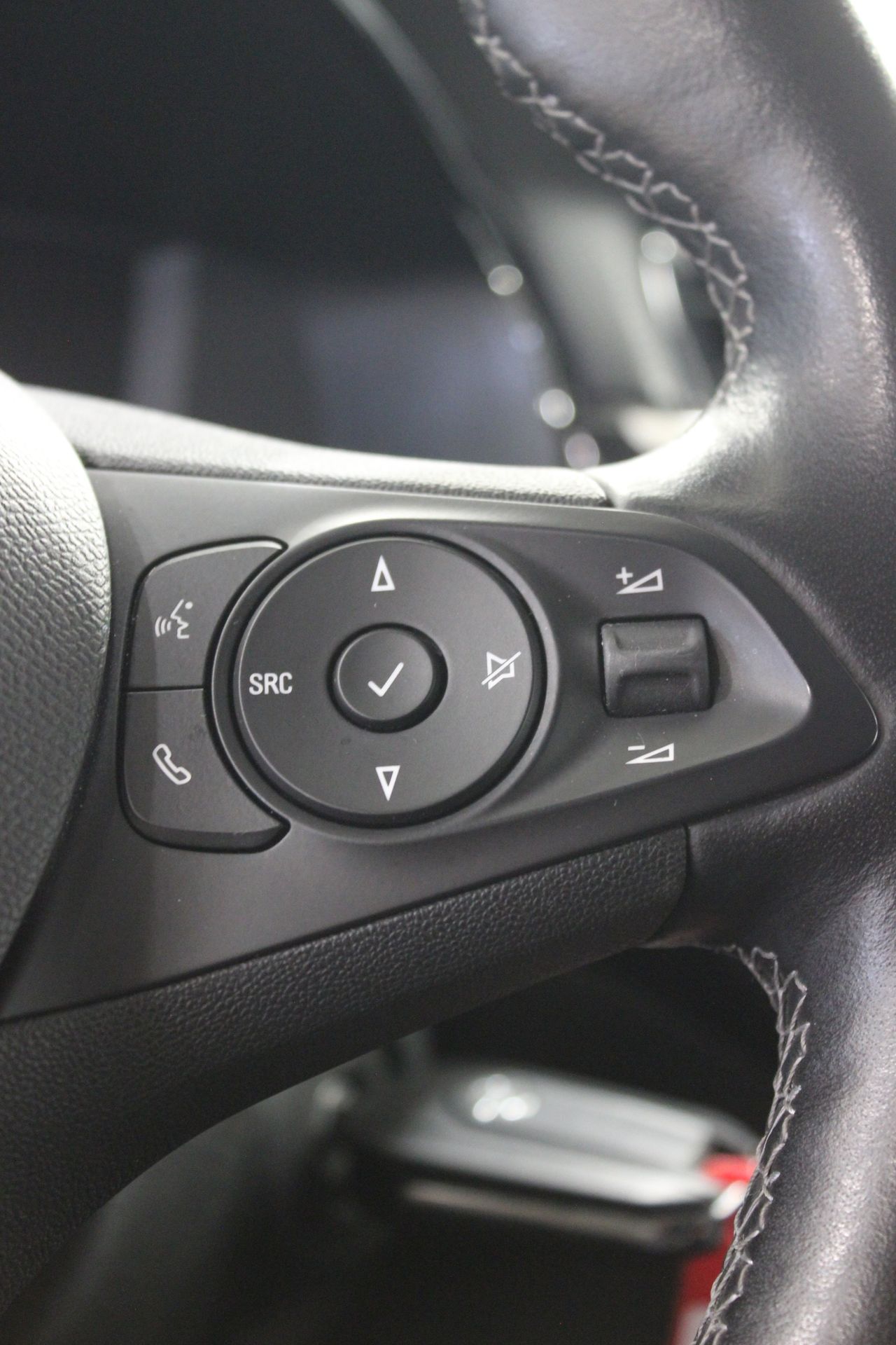 Opel Corsa 1.2T 74 kW (100 CV) Elegance - Foto 12