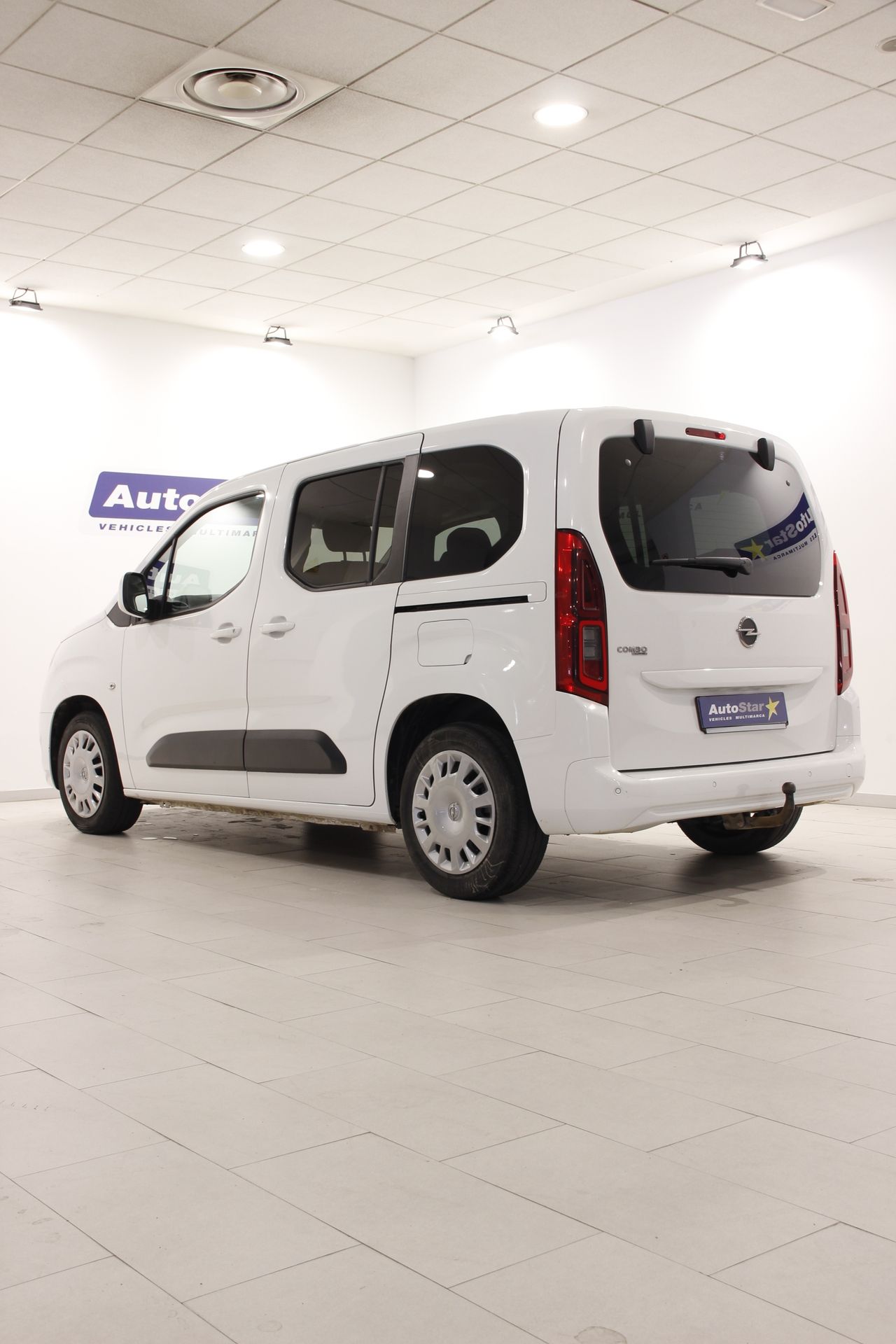 Opel Combo Cargo Combo Life Selective L 1.2 T 81 kW (110 CV) Start/Stop - Foto 10