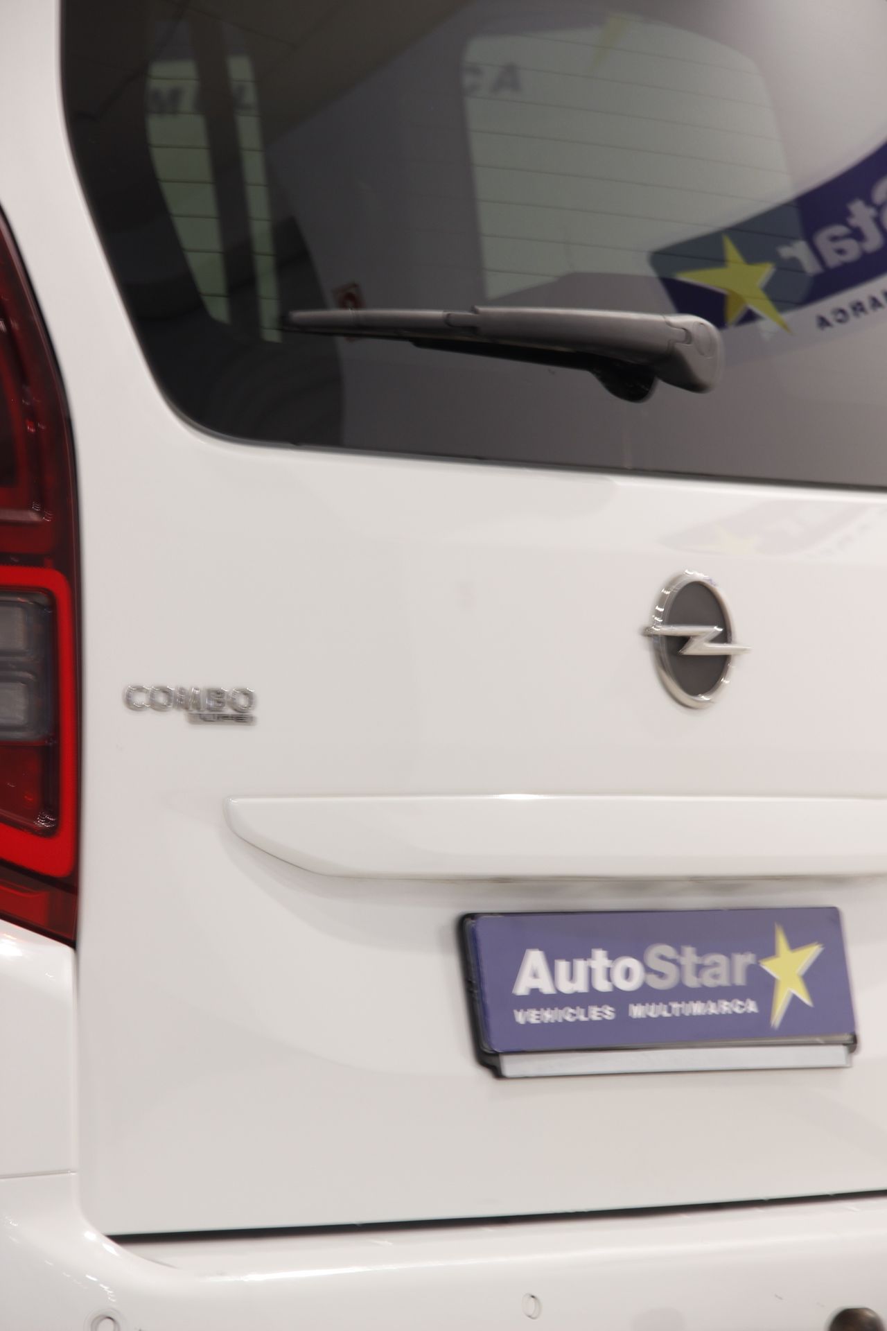 Opel Combo Cargo Combo Life Selective L 1.2 T 81 kW (110 CV) Start/Stop - Foto 11