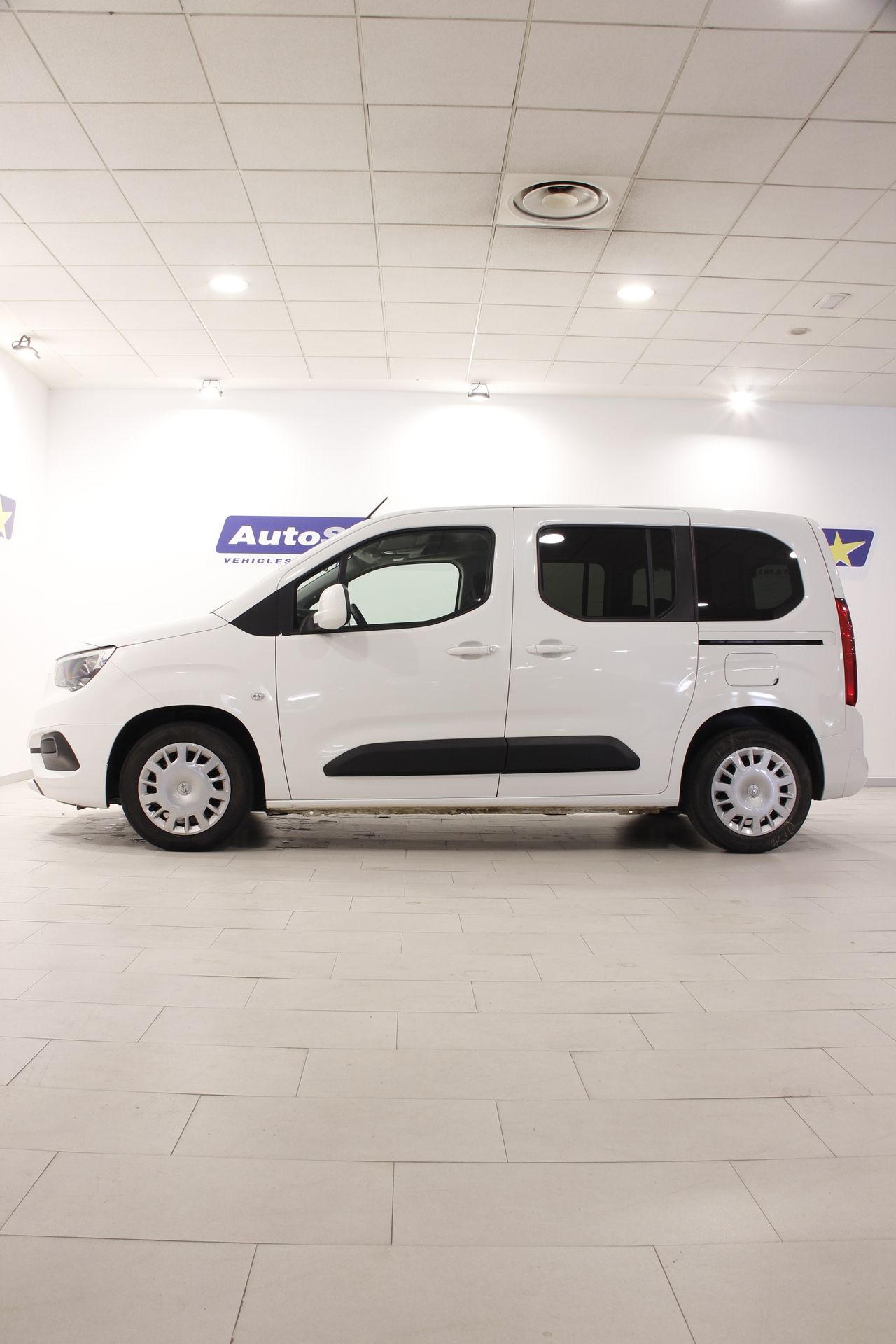 Opel Combo Cargo Combo Life Selective L 1.2 T 81 kW (110 CV) Start/Stop - Foto 9